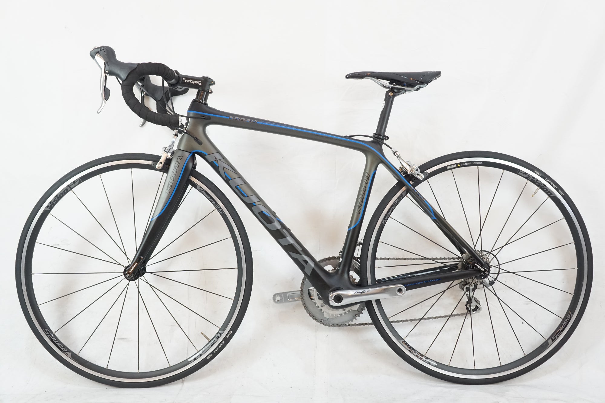KUOTA 「クオータ」 KOBALT TIAGRA 2016年モデル ロードバイク / バイチャリ浦和ベース