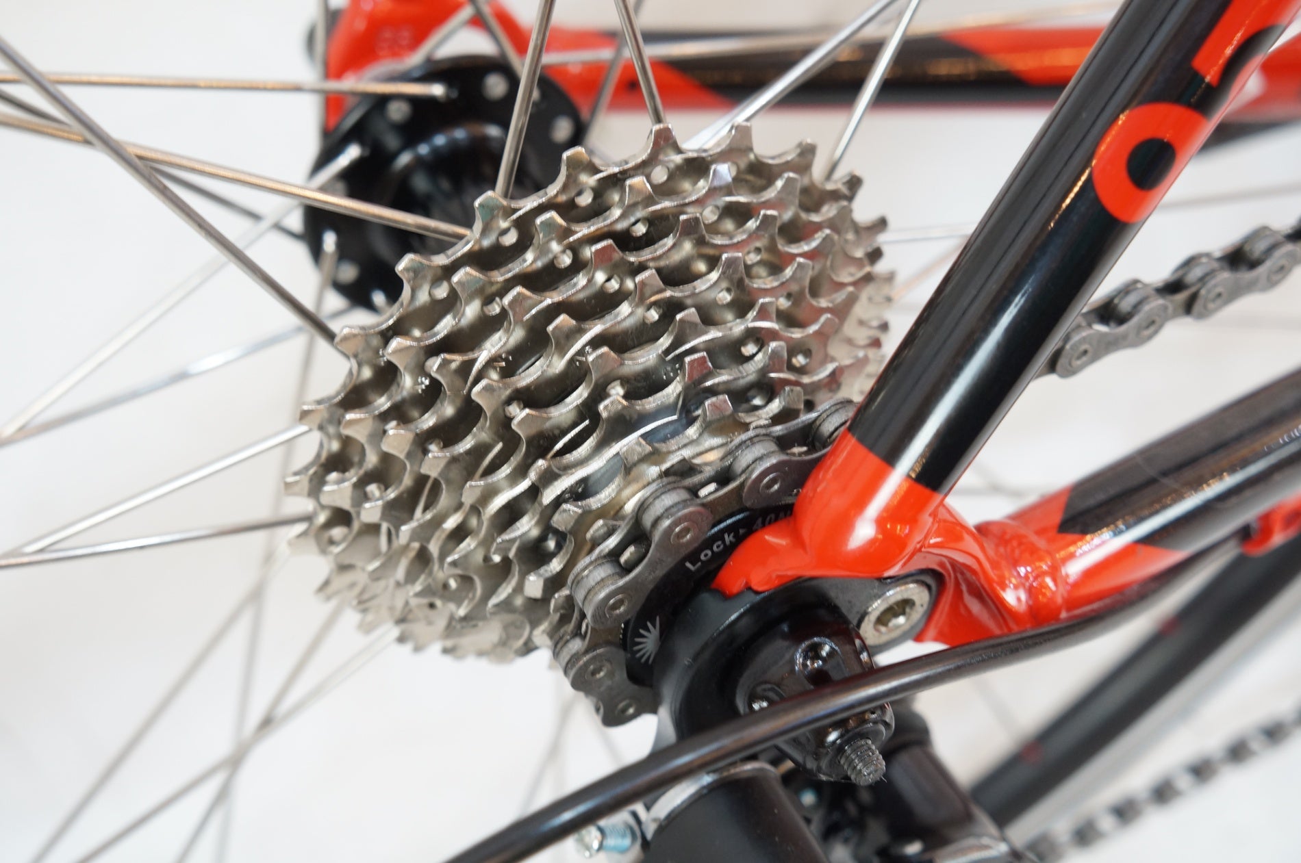 FELT 「フェルト」 F95 2015年モデル ロードバイク / バイチャリ浦和ベース