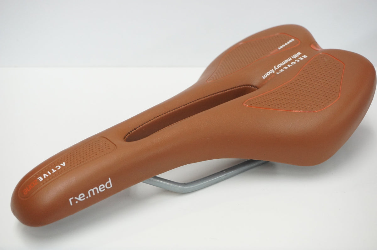 SELLE ROYAL 「セラロイヤル」 R.E.MED サドル / 福岡店