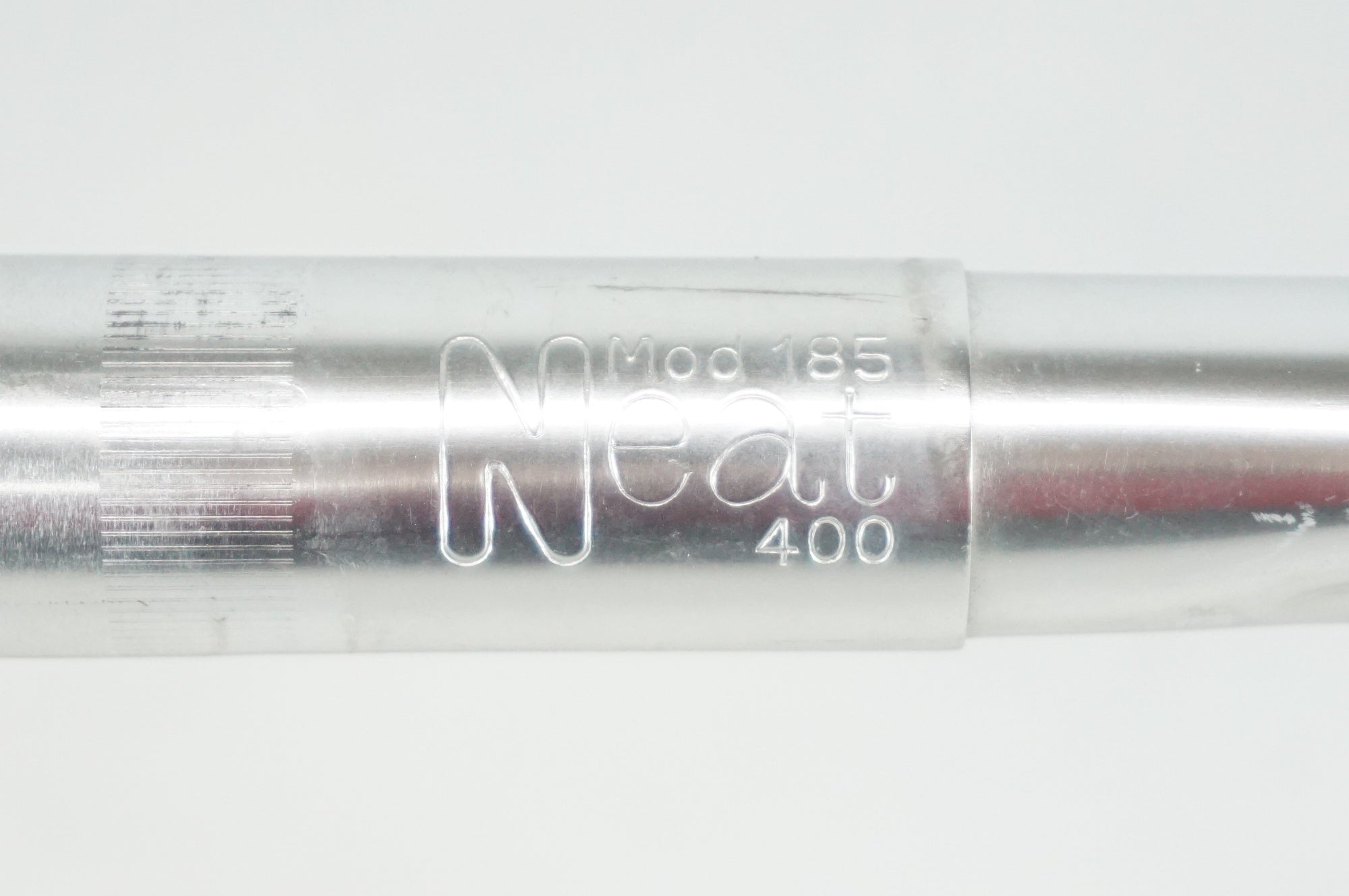 NITTO 「ニットー」 NEAT MOD 185 Φ26.0 400mm ハンドル / 阪急塚口店