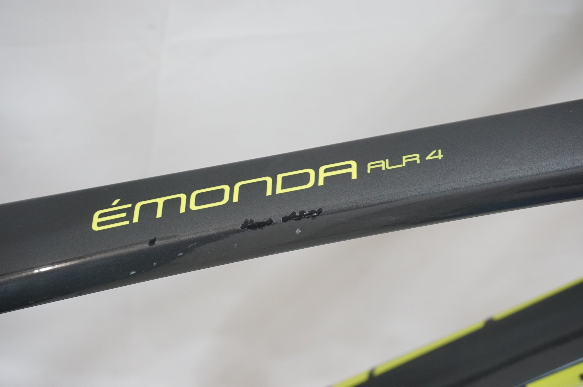 TREK 「トレック」 EMONDA ALR 4 DISC 2021-2022年モデル ロードバイク カスタム / 福岡アイランドシティ店
