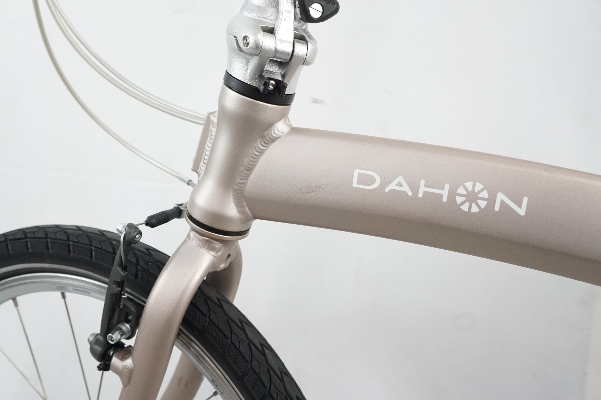 DAHON 「ダホン」 MU D9 2020年モデル 20インチ 折り畳み自転車 / バイチャリ浦和ベース