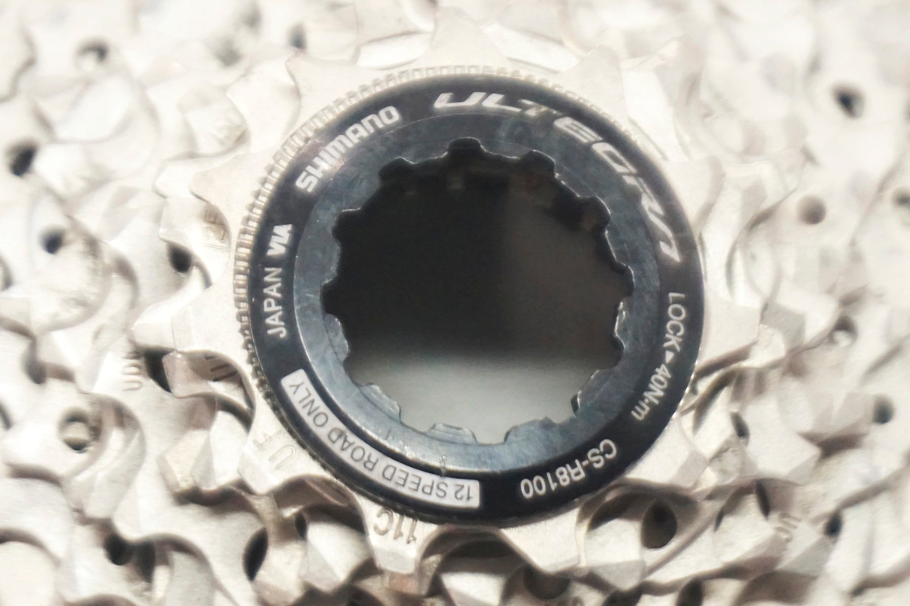 SHIMANO CS-R8100-12 11-34 スプロケット SHIMANO CS-R8100-12 11-34 スプロケット Amazon.com : SHIMANO