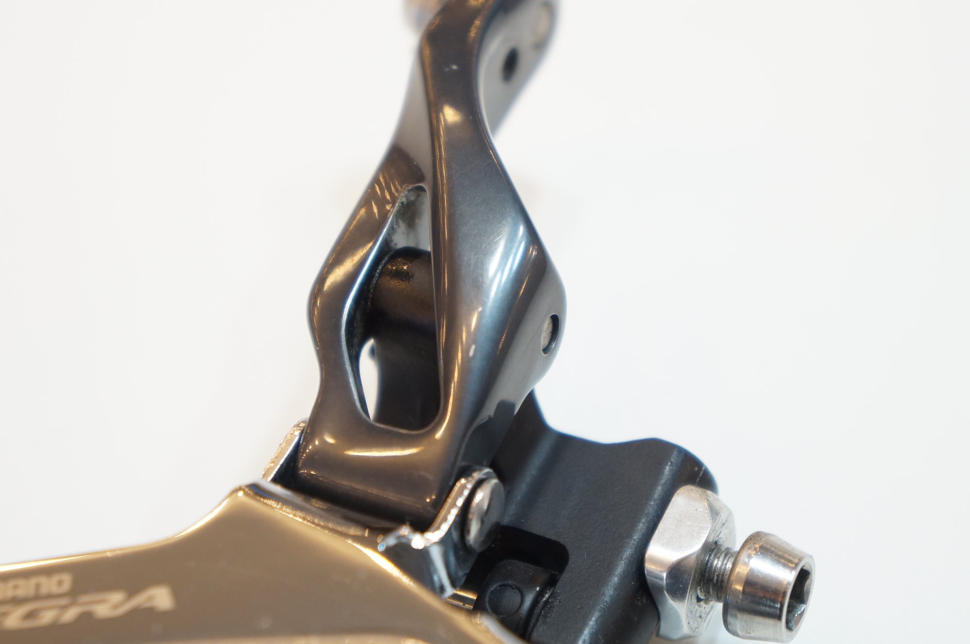 SHIMANO 「シマノ」 ULTEGRA FD-6800 フロントディレイラー