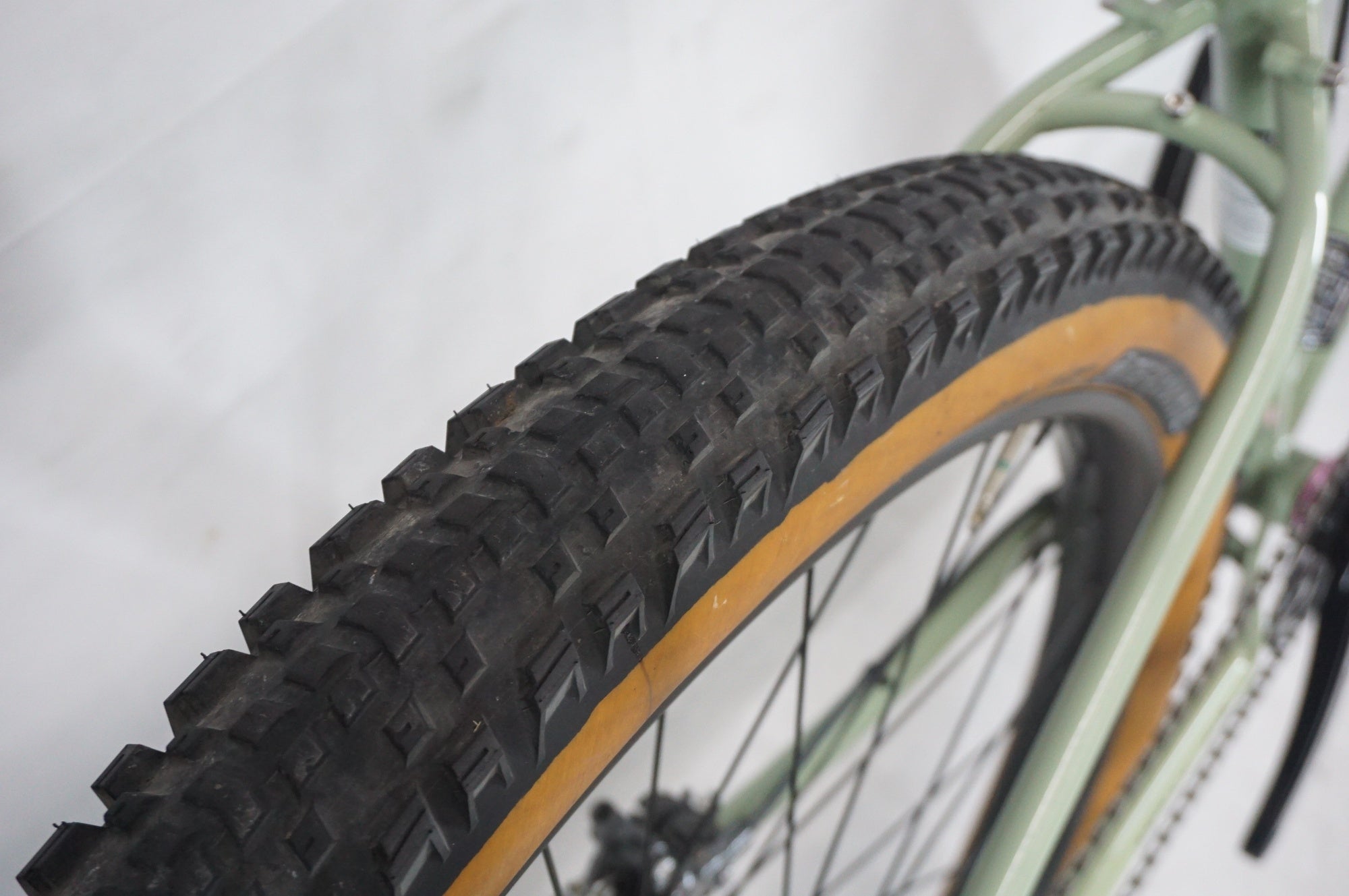 SURLY 「サーリー」 GHOST GRAPPLER 2022年モデル グラベルロード