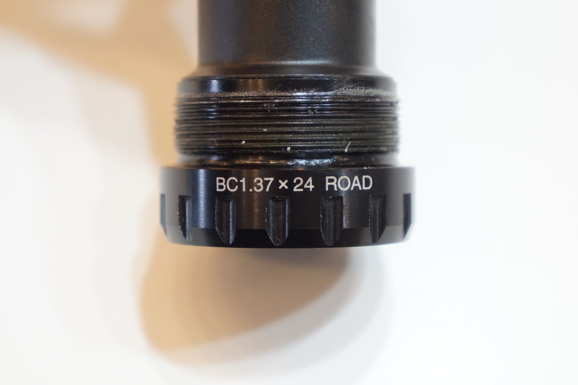 SHIMANO 「シマノ」 BB-R9100 ボトムブラケット / バイチャリ浦和ベース