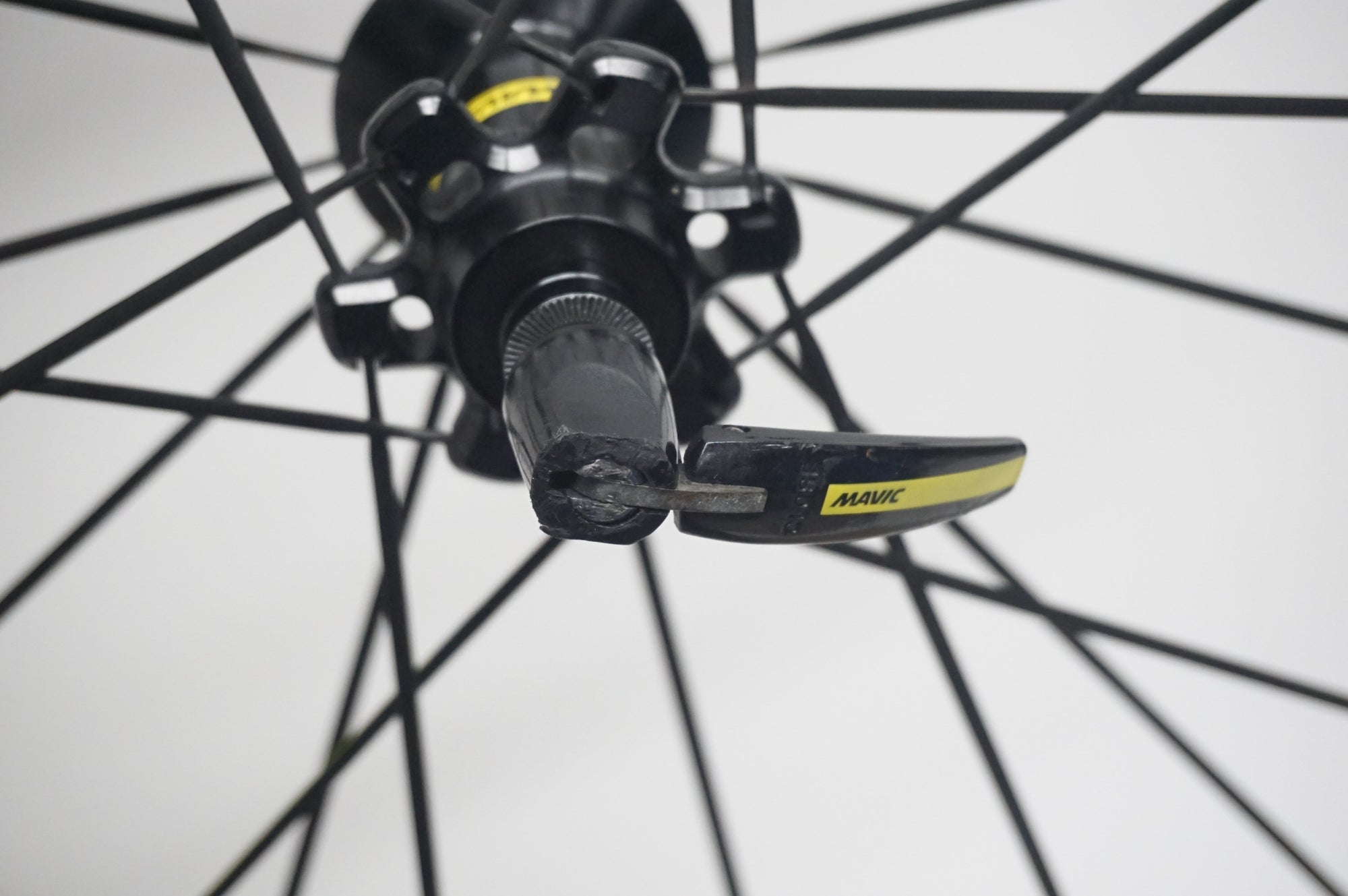 MAVIC 「マヴィック」 COSMIC PRO CARBON SL UST シマノ11速 ホイールセット / 福岡店