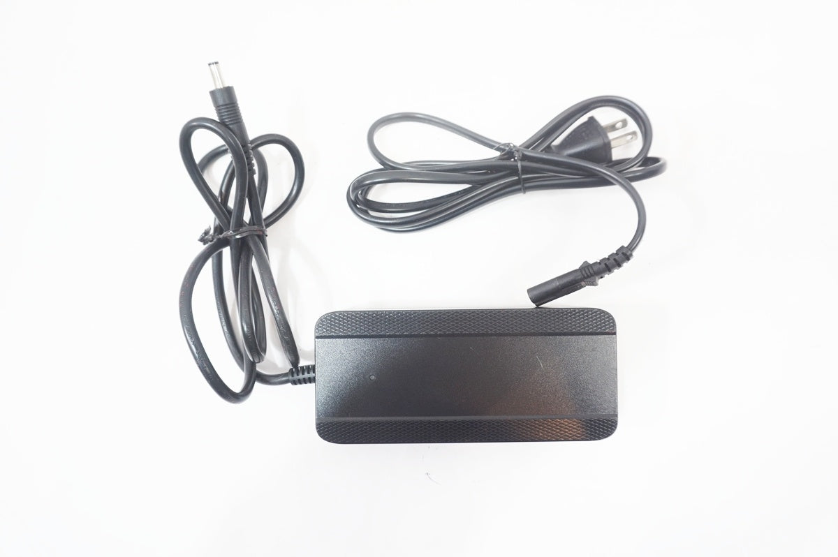 BENELLI 「ベネリ」 MINI FOLD 16 2021年モデル 16インチ 電動アシスト自転車 / バイチャリ世田谷店