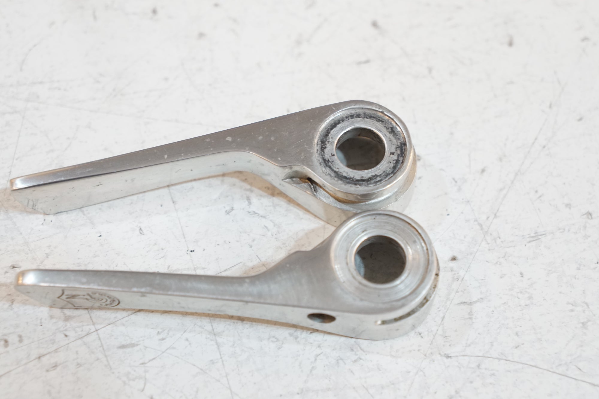 CAMPAGNOLO 「カンパニョーロ」 ATHENA ダブルレバー / バイチャリ浦和ベース