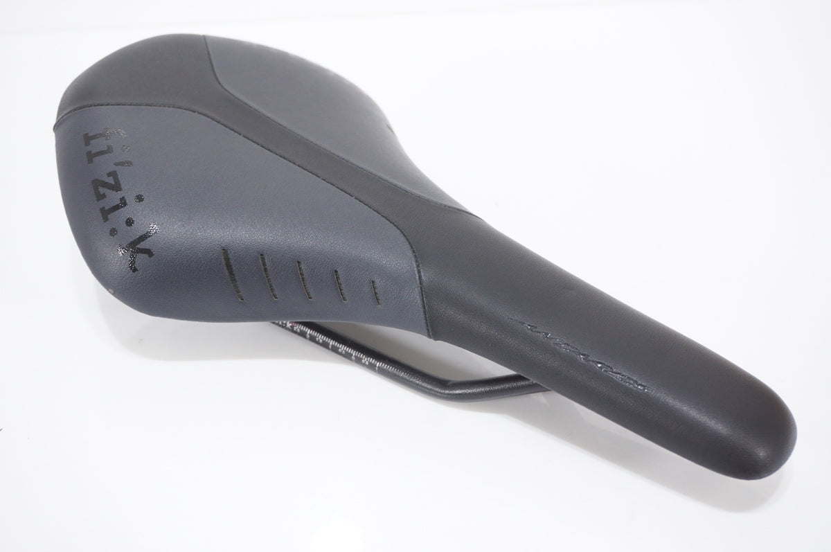 FIZIK 「フィジーク」 ANTARES R7 サドル / AKIBA店