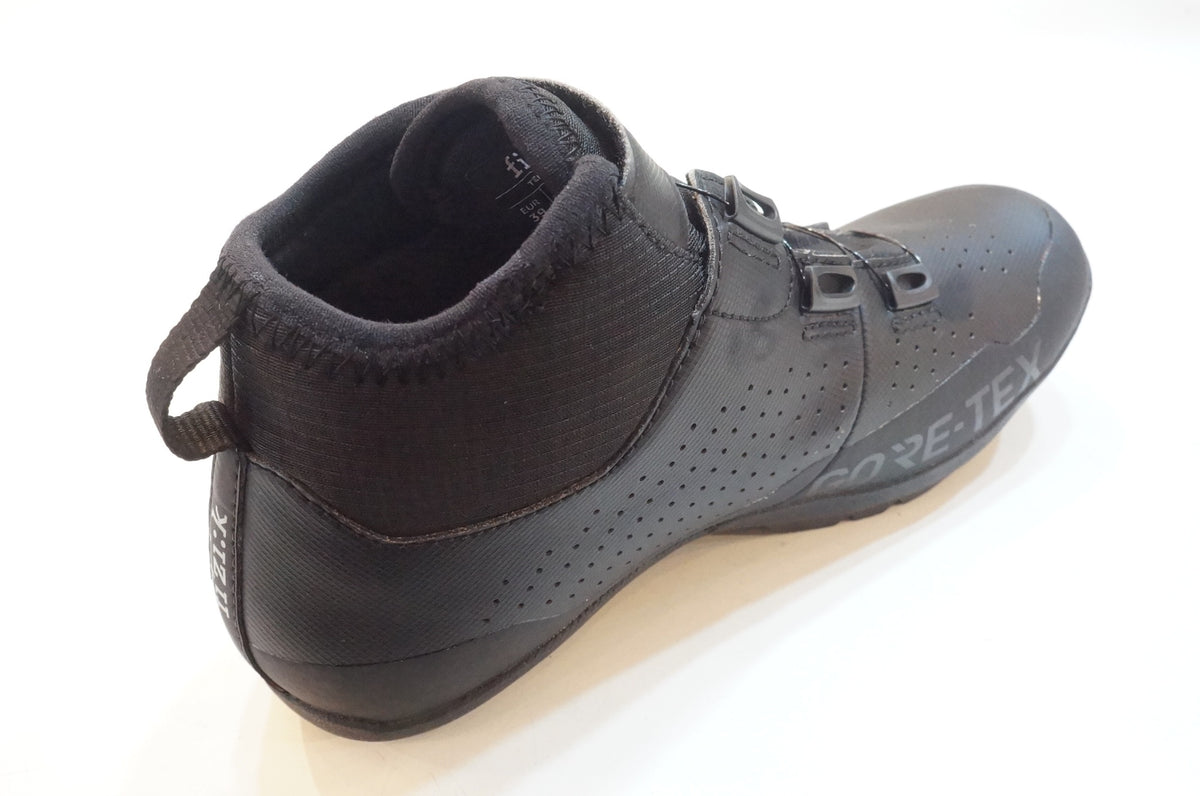 FIZIK 「フィジーク」 TERRA ARTICA GTX 25.0cm シューズ / 浦和ベース