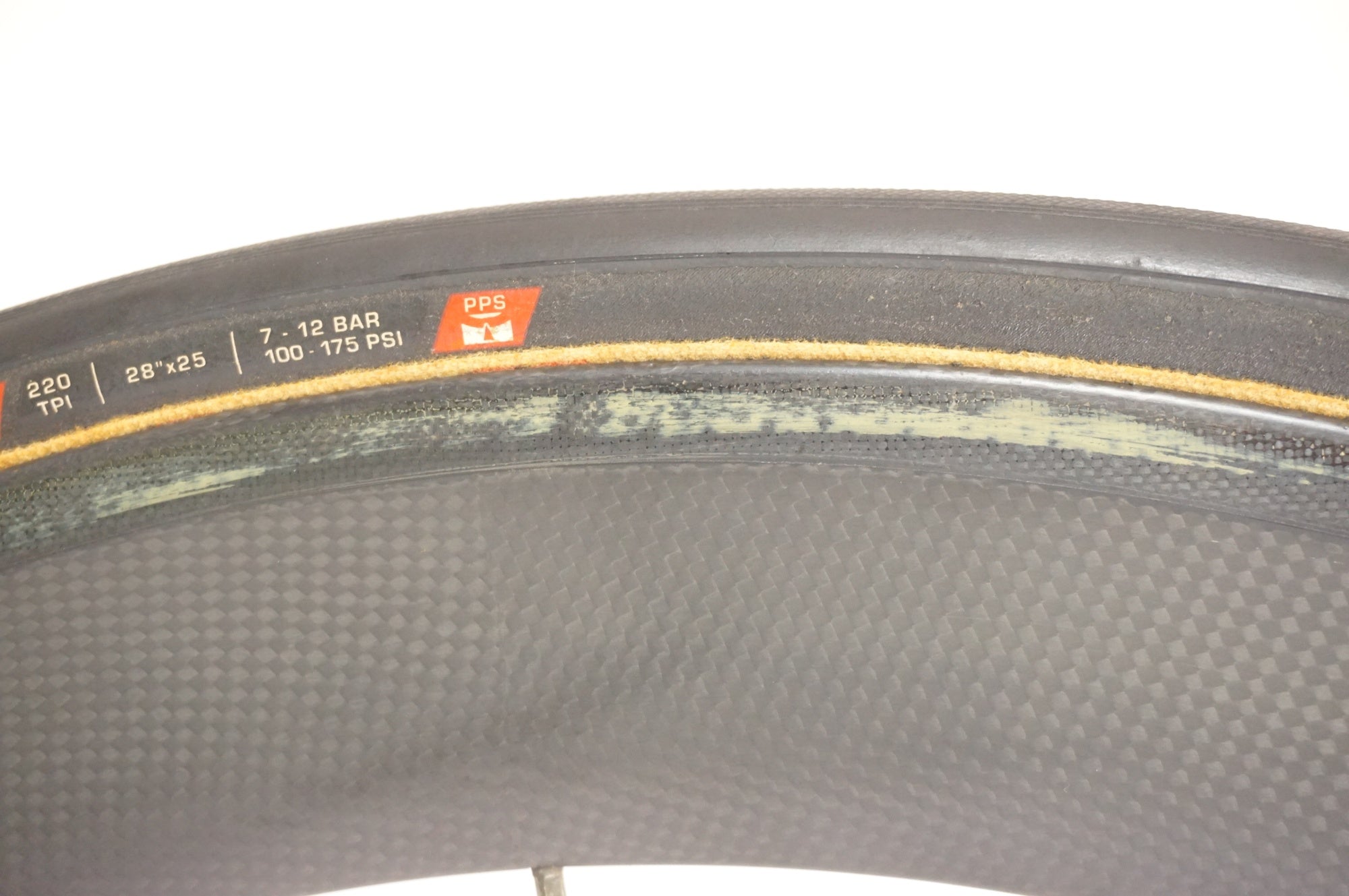 FFWD 「ファストフォワード」 F6R DT SWISS 240S TU シマノ8-10
