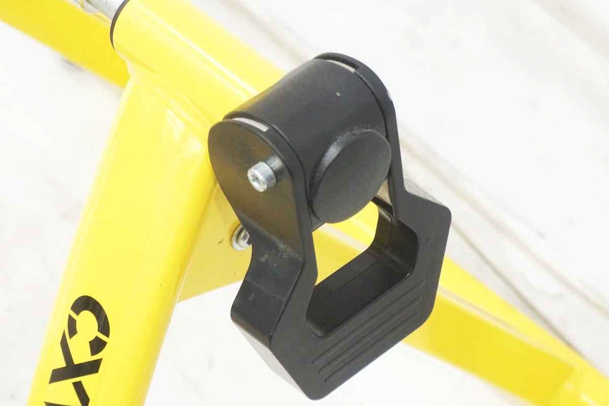 CXWXC 「シーエックスダブリューエックスシー」 MT-04 固定ローラー / 大阪美原北インター店