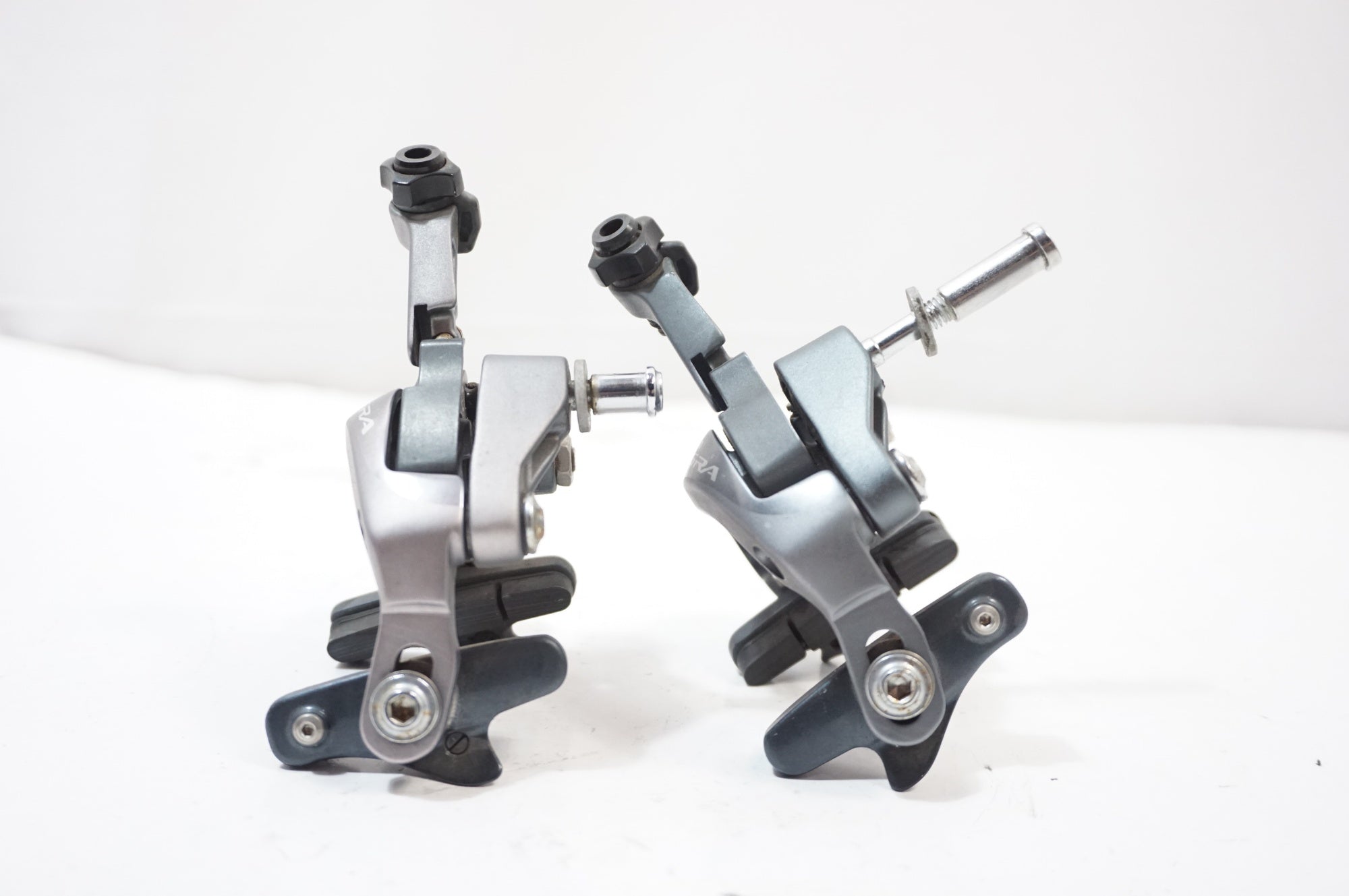 SHIMANO 「シマノ」 ULTEGRA BR-6800 キャリパーブレーキセット
