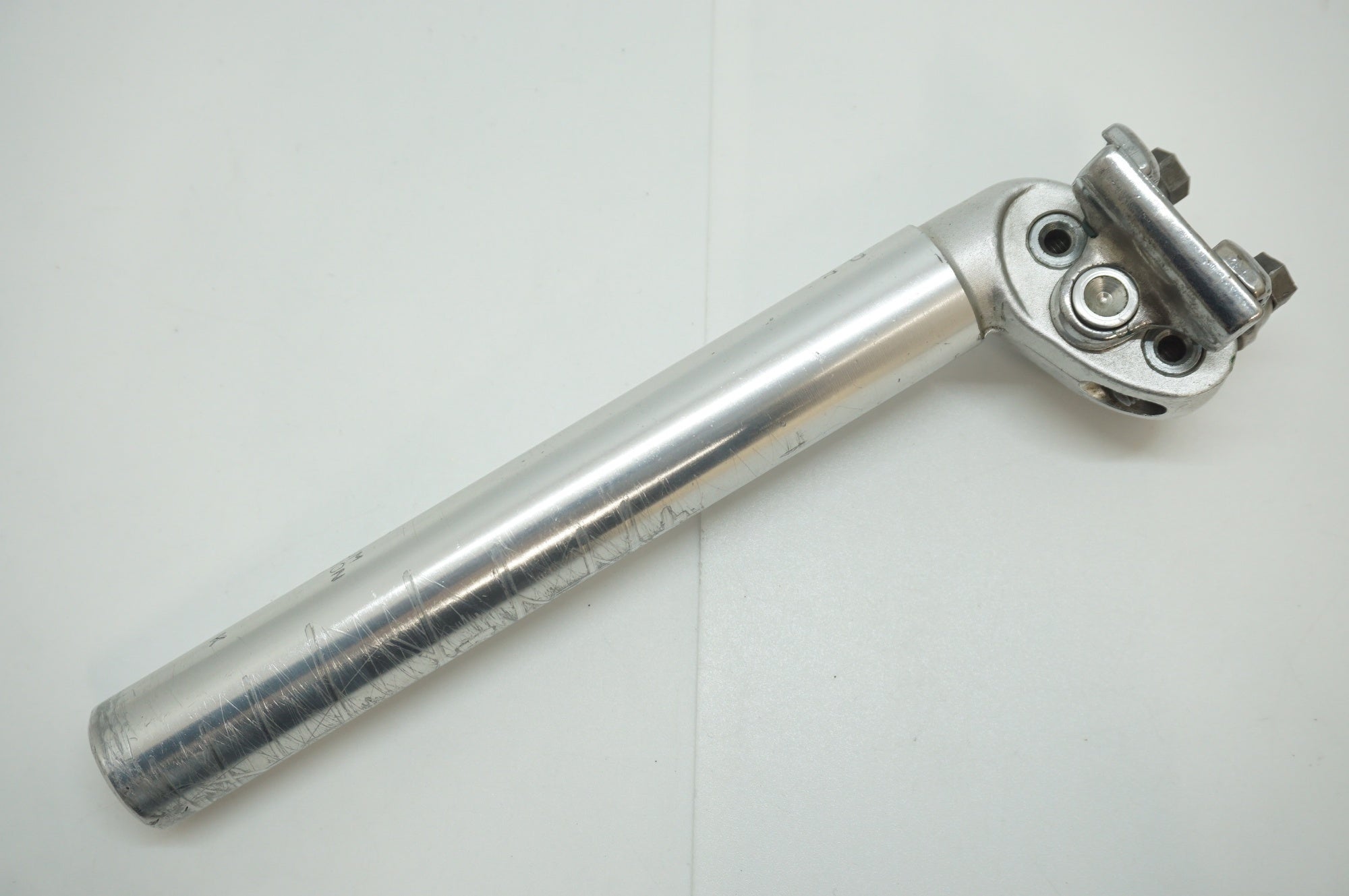 FUJITA 「フジタ」 φ27.2 200mm シートポスト / 福岡店