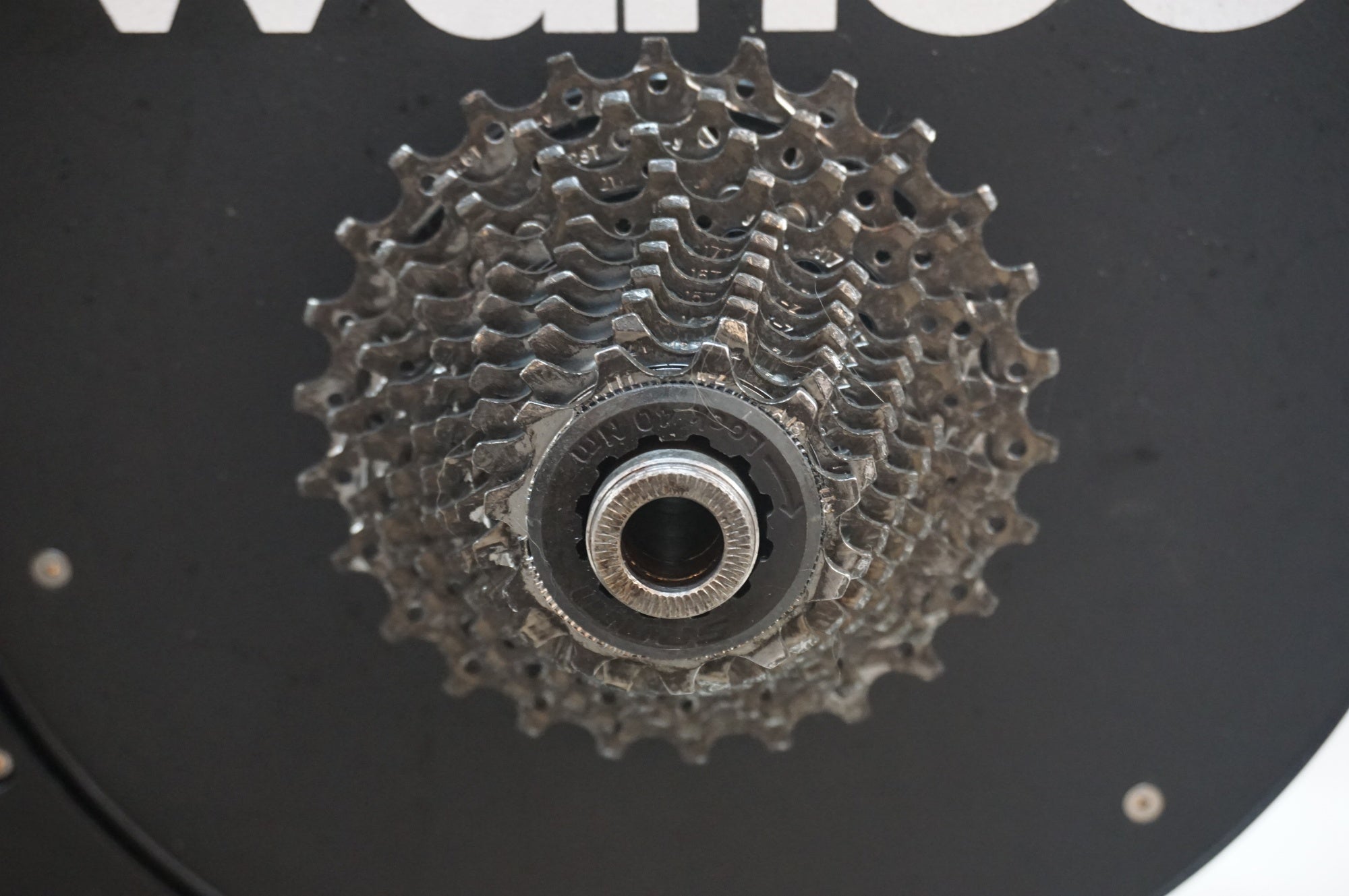 WAHOO 「ワフー」 KICKER WF113 スマートトレーナー / 浦和ベース