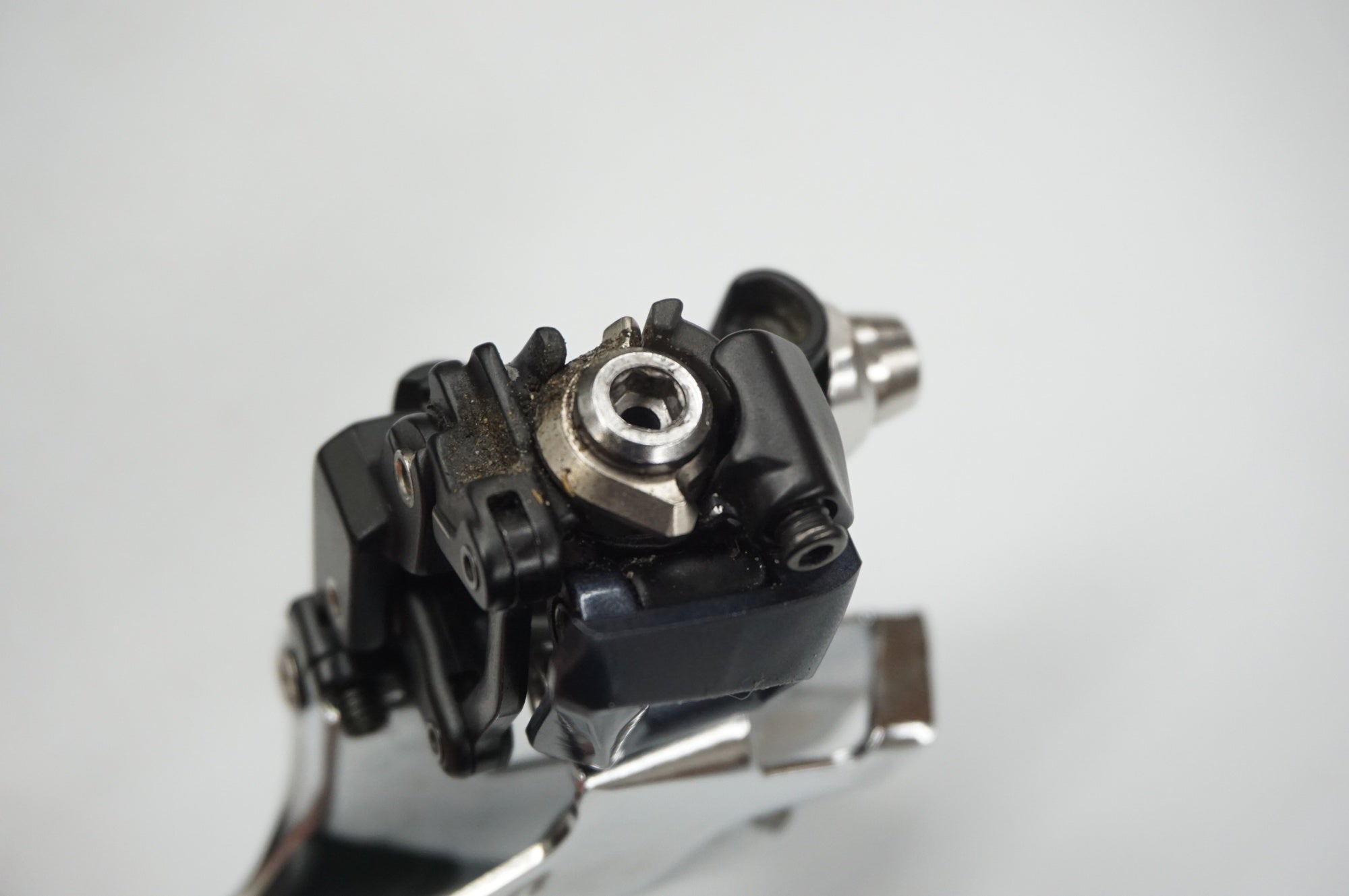 SHIMANO 「シマノ」 ULTEGRA FD-R8000 フロントディレイラー / 福岡店