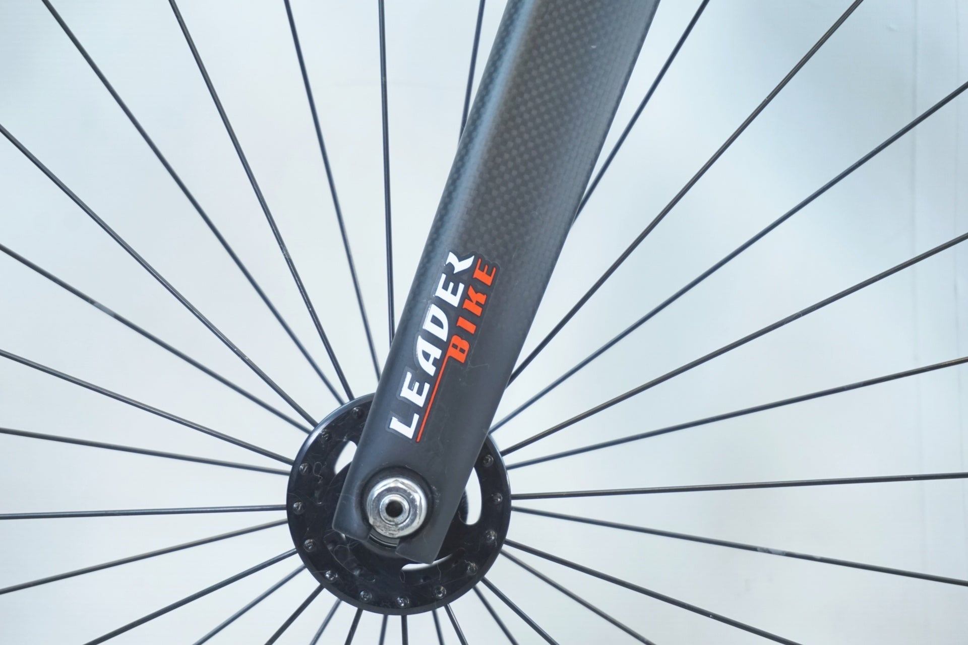 LEADER BIKES 「リーダーバイク」 735TR ATOMS 2019年モデル ピストバイク / 有明ガーデン店