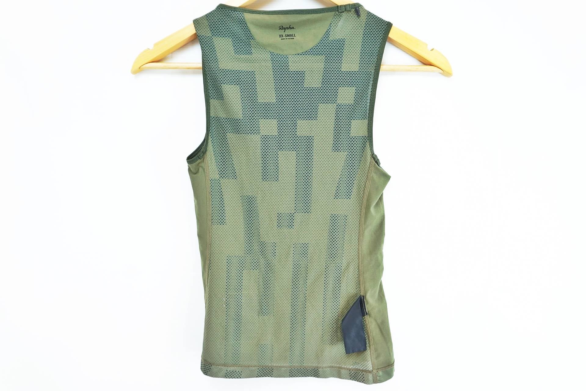 RAPHA 「ラファ」 SOUPLESS SLEEVELESS BASE LAYER AERO BLOCK XXSサイズ シャツ / 有明ガーデン店