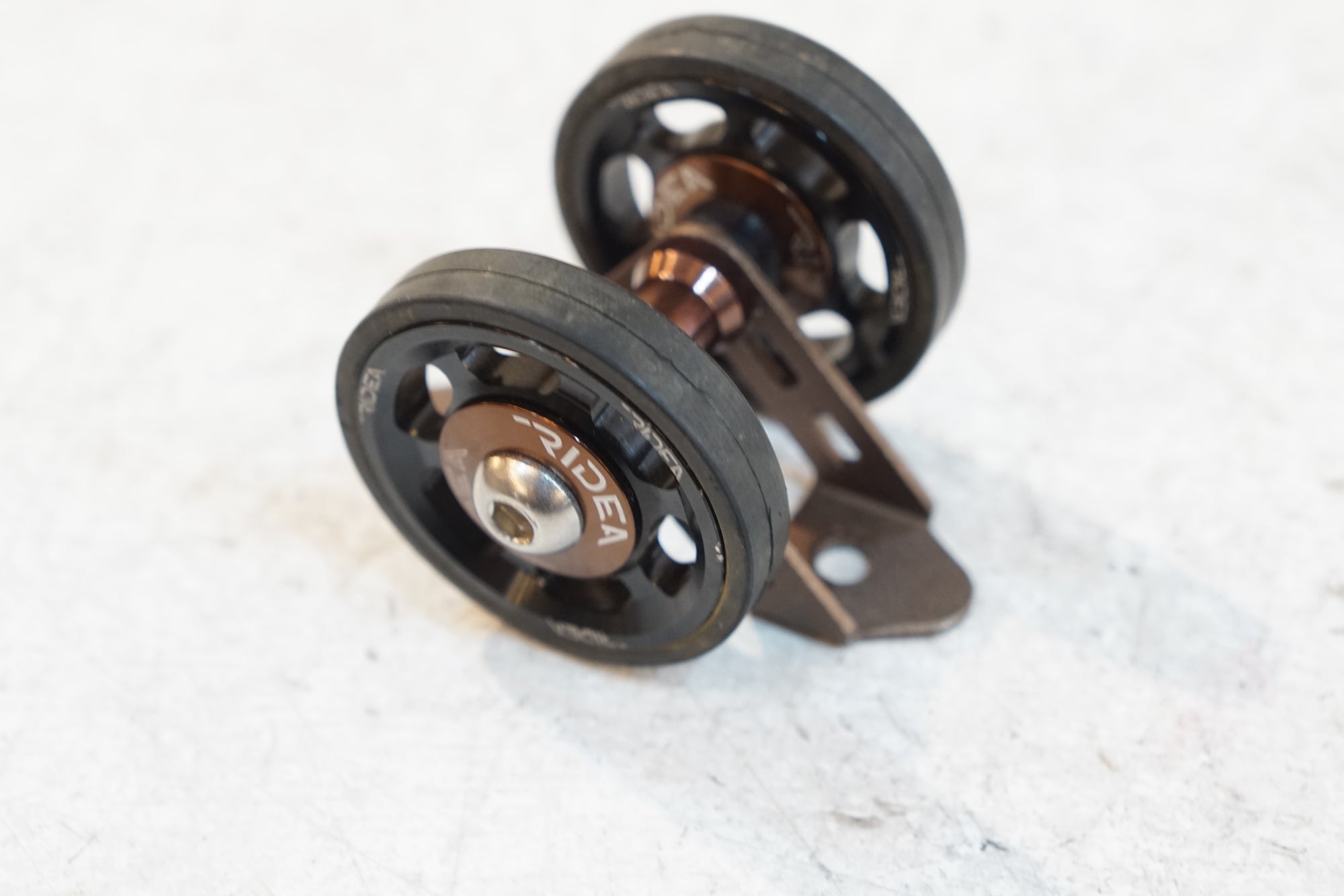 RIDEA 「リデア」 Rear Mudguard Roller マッドガード ローラー / バイチャリ浦和ベース