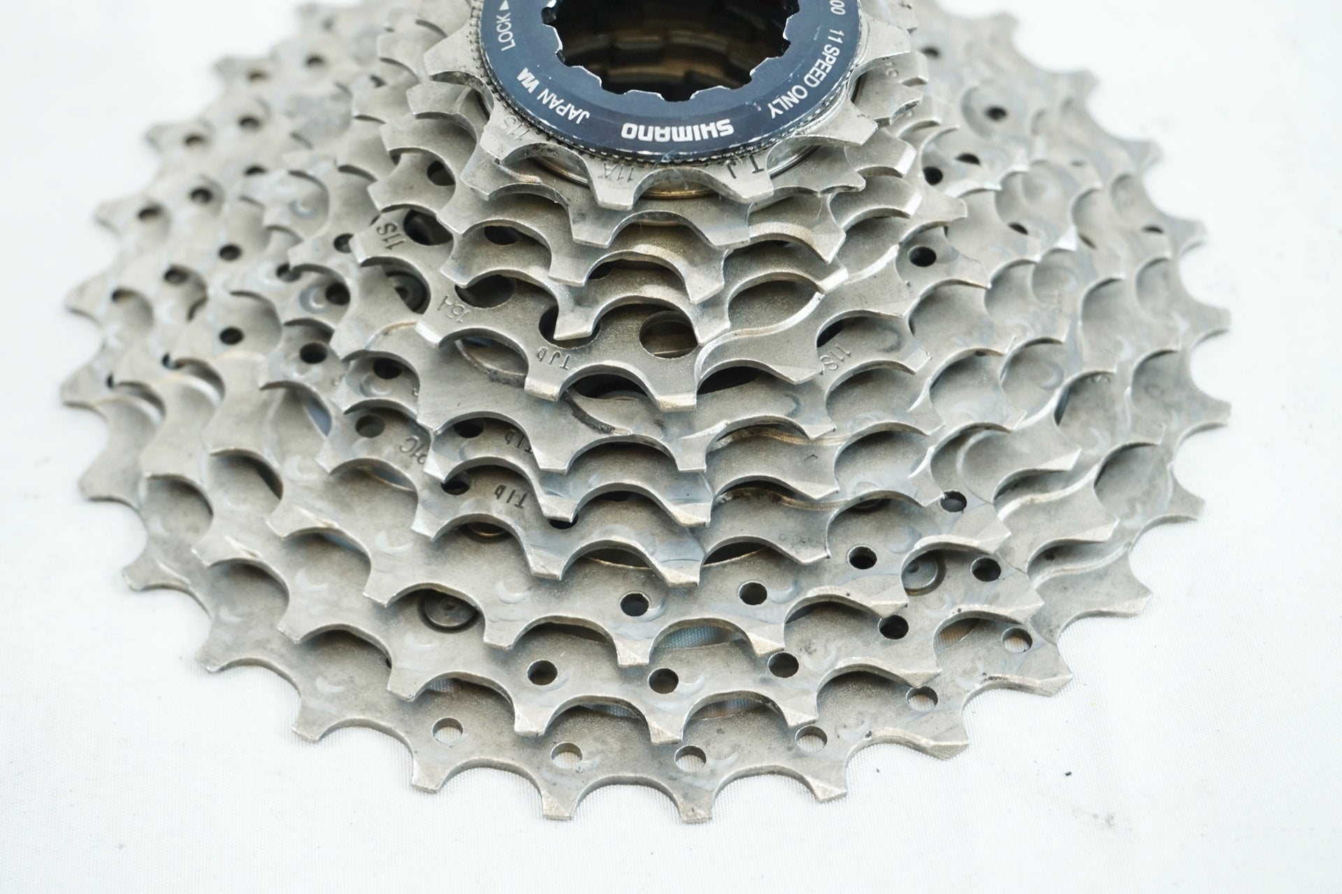 SHIMANO 「シマノ」 ULTEGRA CS-R8000 11-30T スプロケット / 有明