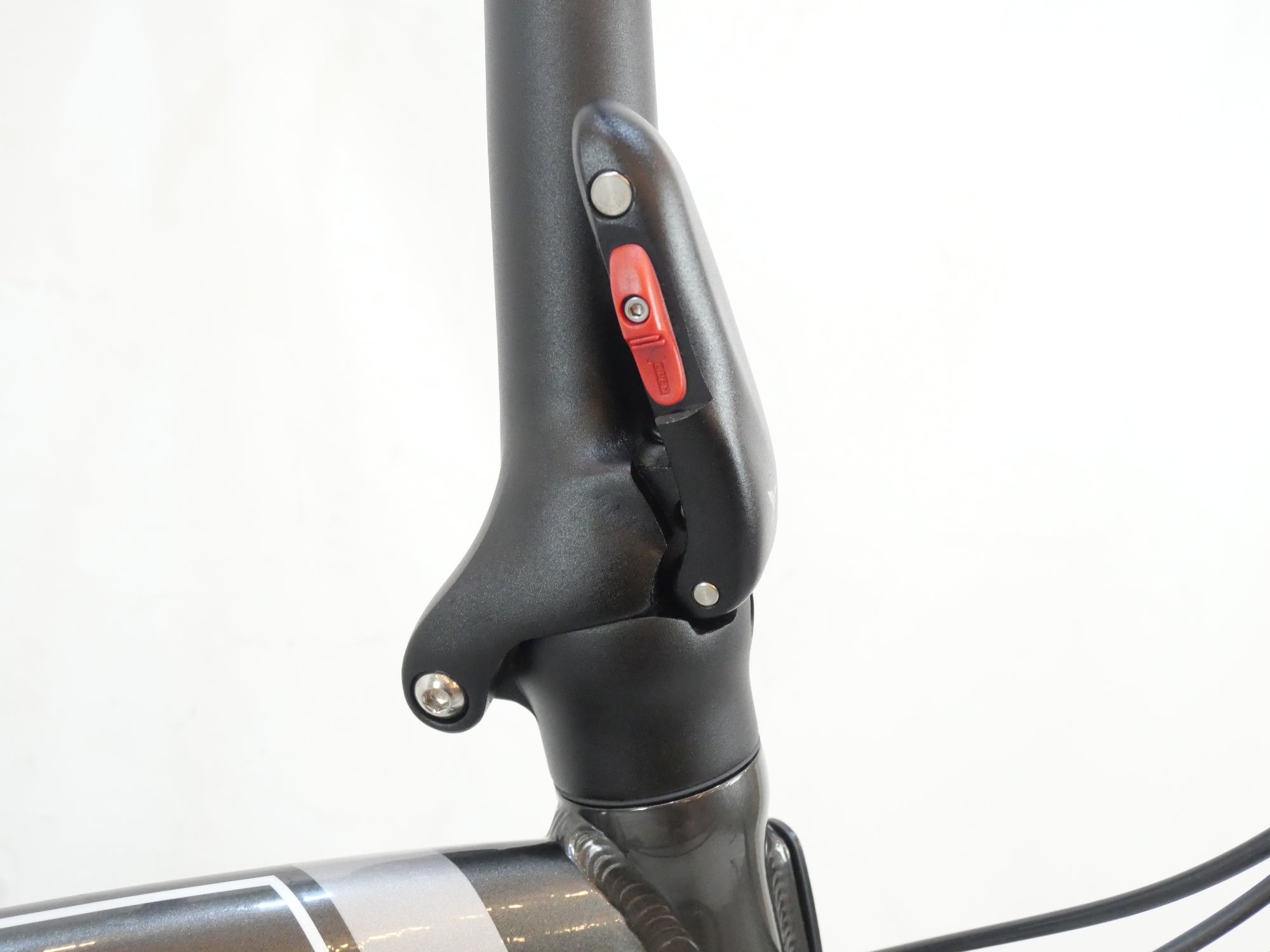 TERN 「ターン」 VERGE N8 2021年モデル 20インチ 折り畳み自転車 / バイチャリ浦和ベース