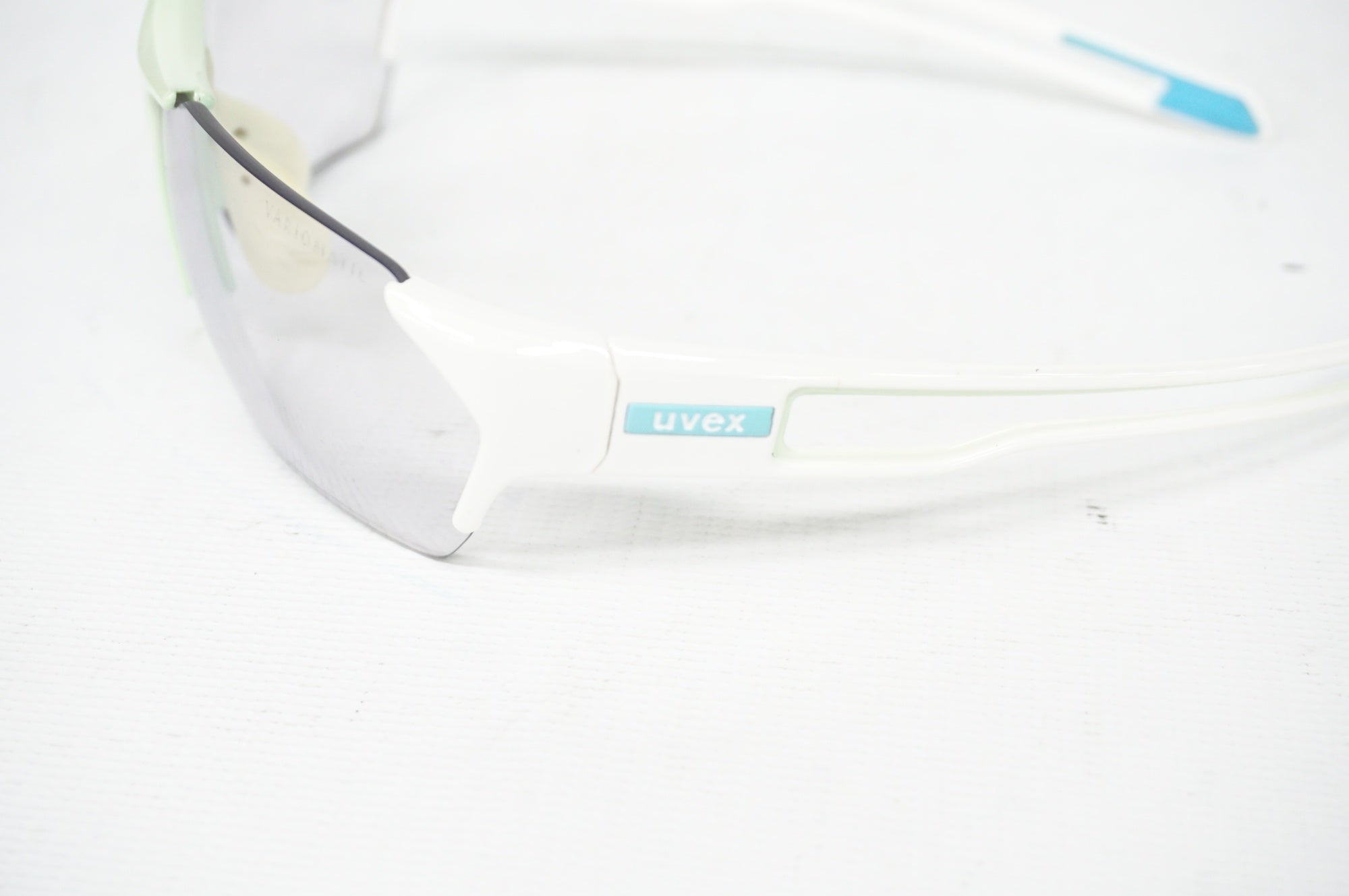 UVEX 「ウベックス」 202 small vario アイウェア / 阪急塚口店