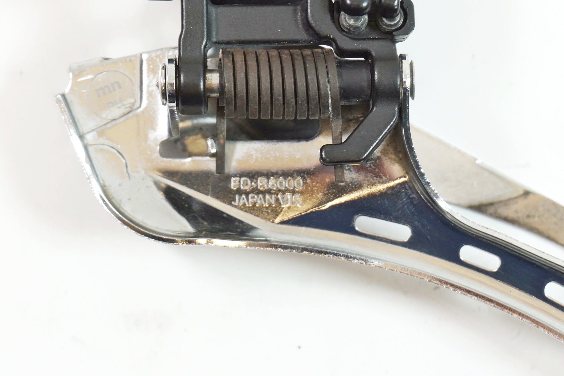 SHIMANO 「シマノ」 ULTEGRA FD-R8000 フロントディレイラー / 有明