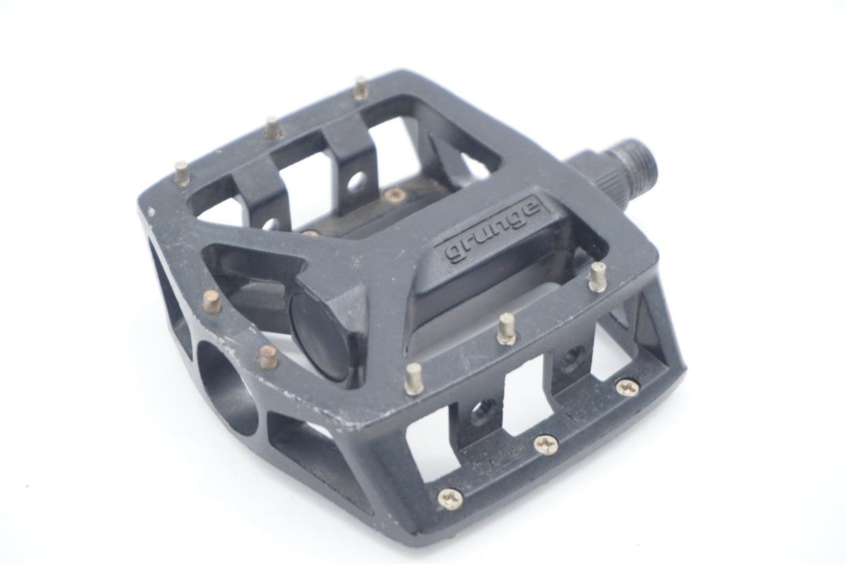 GRUNGE 「グランジ」 ペダル / 滋賀大津店