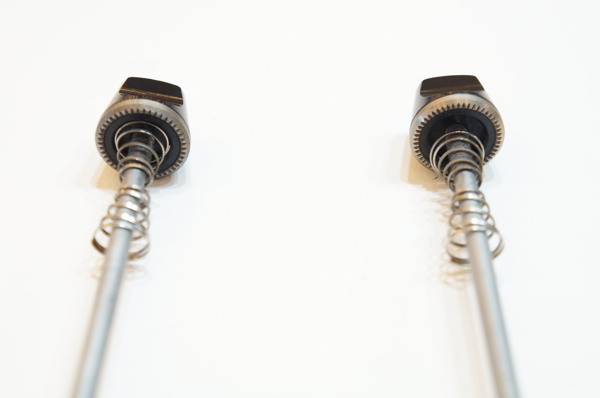 DT SWISS 「ディーティースイス」 RWS 10 ALU ROAD 100/130mm クイックリリースレバーセット / バイチャリ浦和ベース