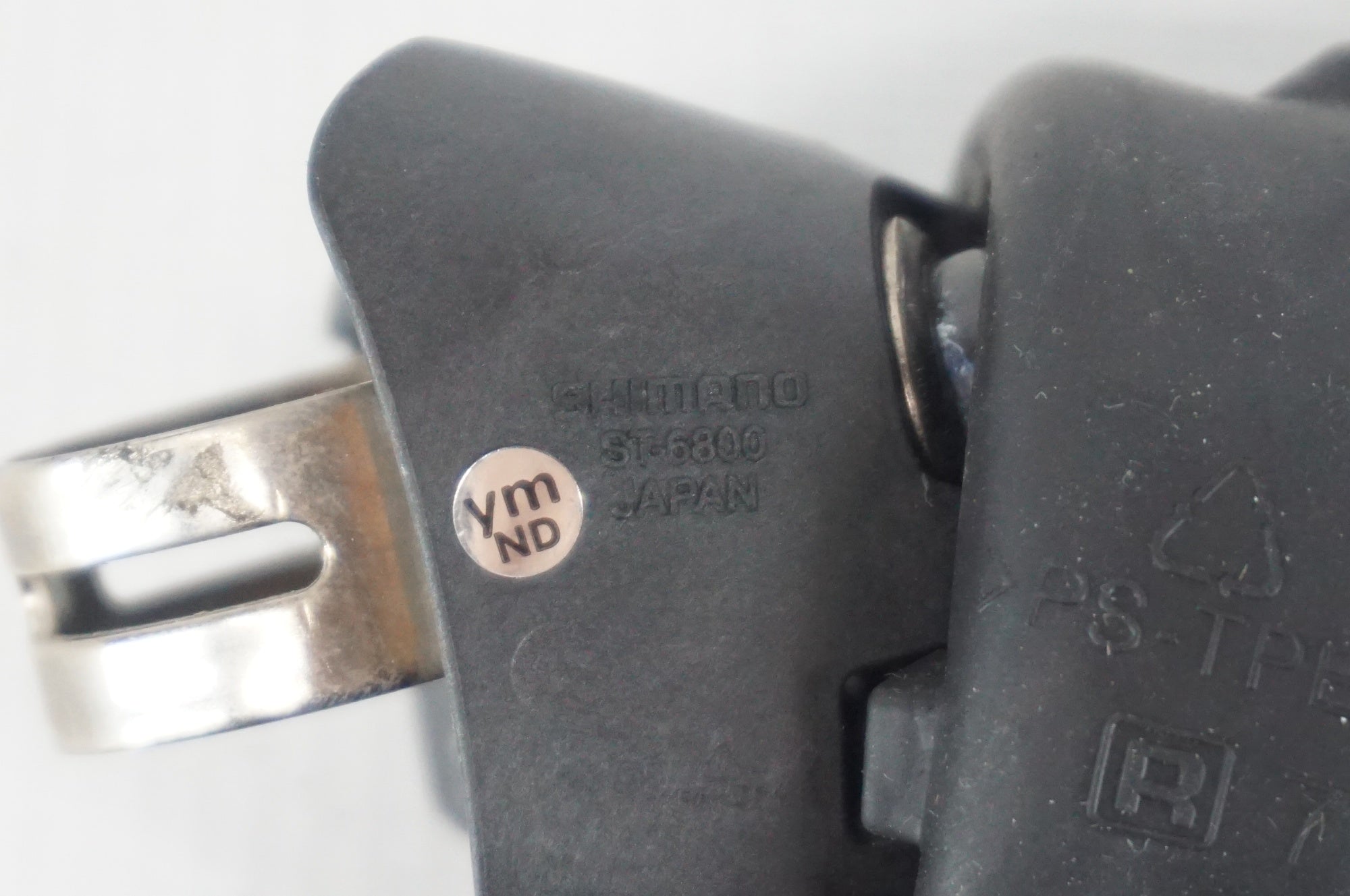 SHIMANO 「シマノ」 ULTEGRA ST-6800 右のみ デュアルコントロール