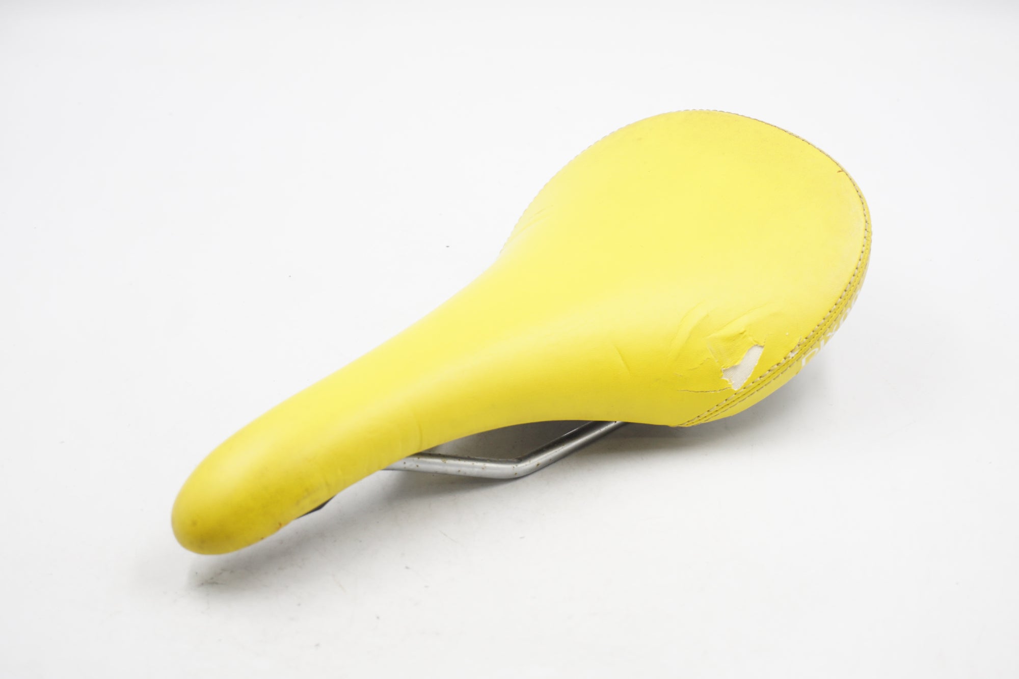 DIXNA 「ディズナ」 サドル / 奈良店