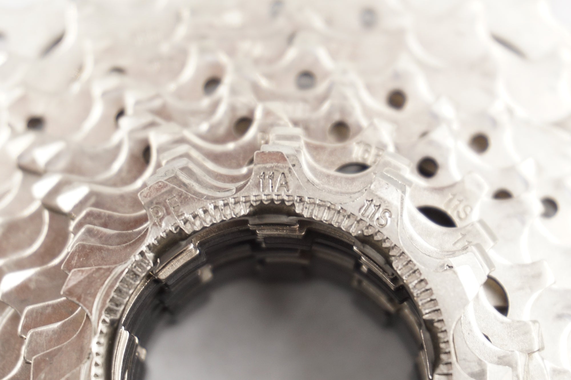 SHIMANO 「シマノ」 105 CS-5800 11-32T スプロケット / 奈良店