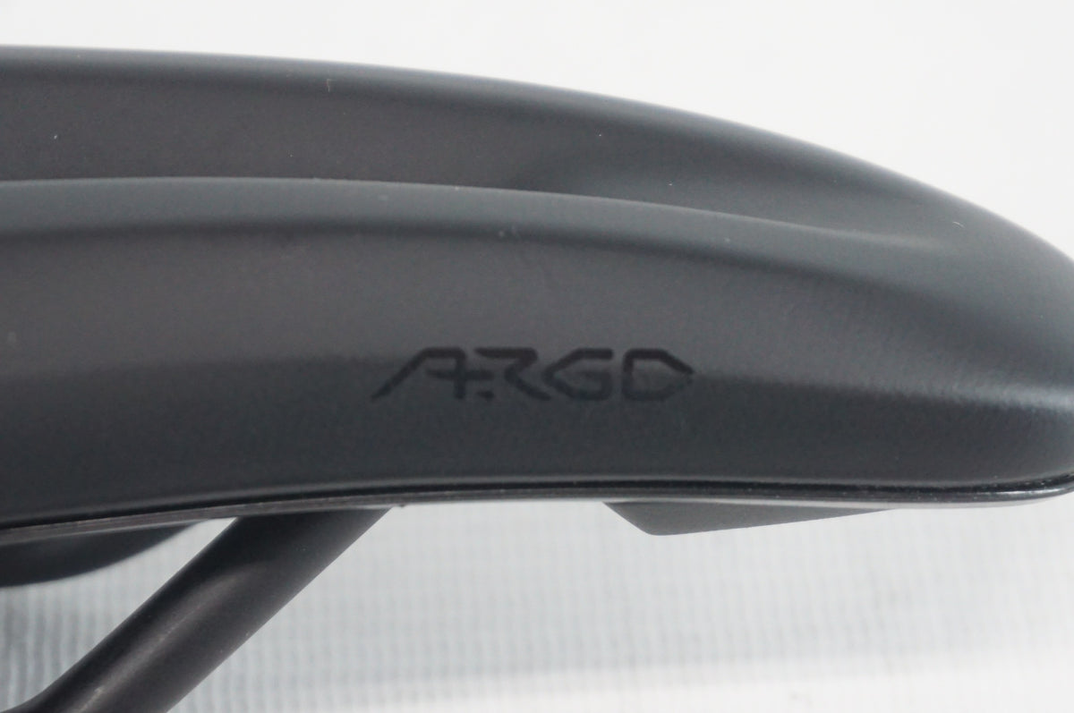 FIZIK 「フィジーク」 VENTO ARGO X5 サドル / 阪急塚口店