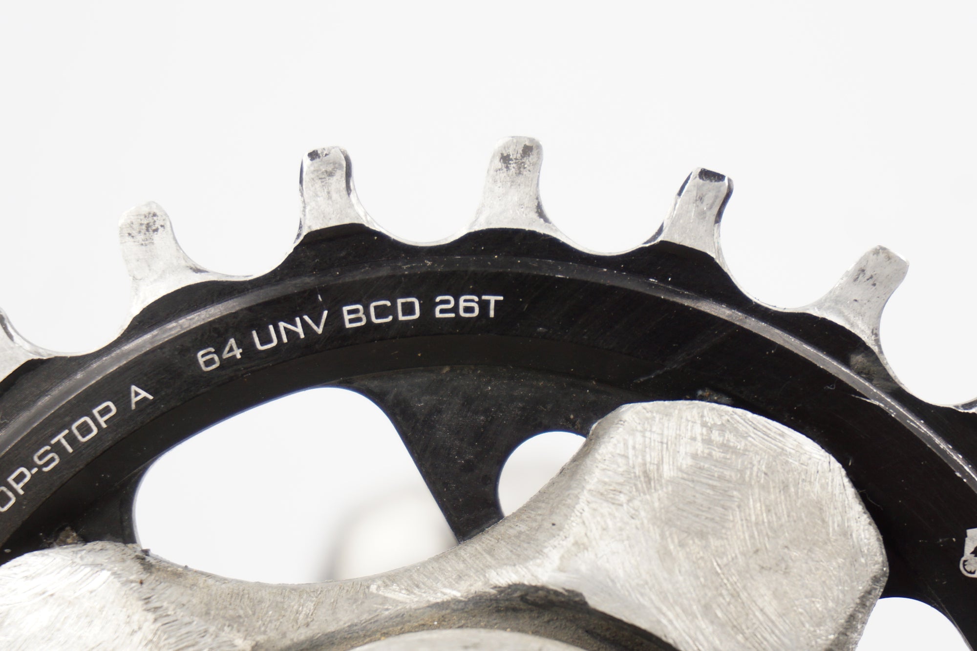 【JUNK】 SHIMANO 「シマノ」 FC-M665 26T 175mm クランク / 奈良店