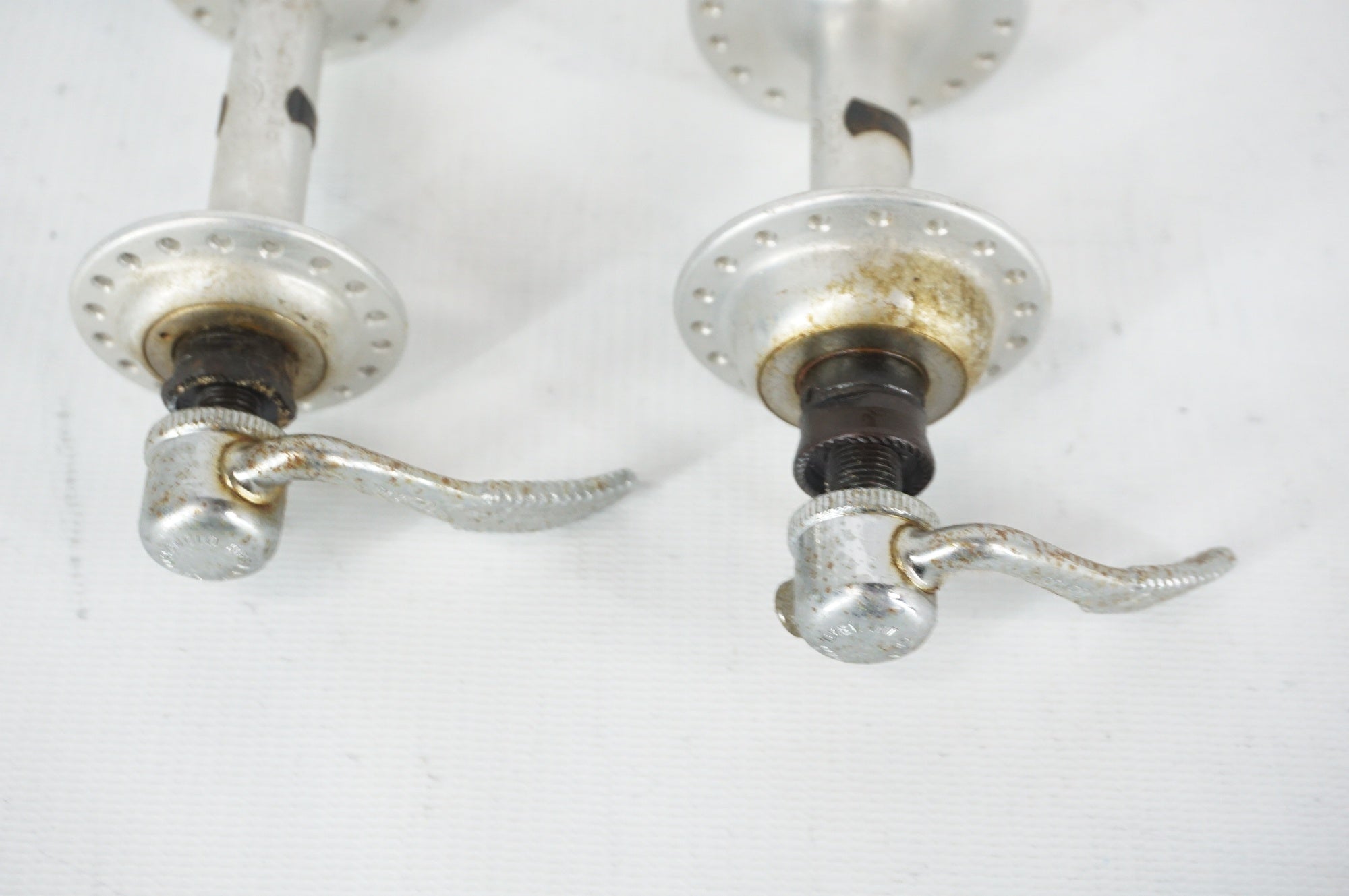 CAMPAGNOLO 「カンパニョーロ」 NUOVO RECORD ハブセット / 阪急塚口店