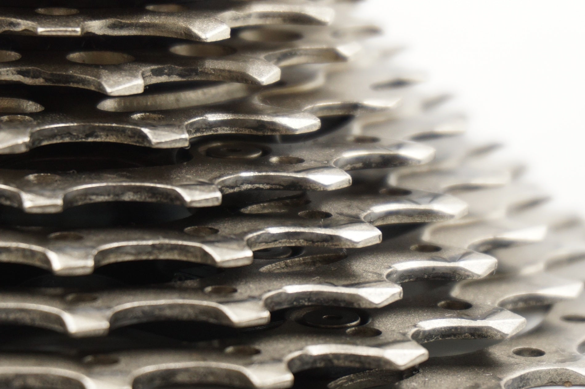 SHIMANO 「シマノ」 ULTEGRA CS-R8000 11-28T スプロケット / 奈良店