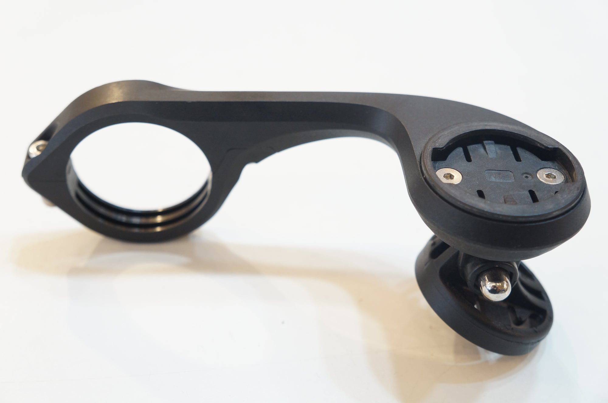 IGPSPORT 「アイジーピースポーツ」 BSC100S サイクルコンピューター / バイチャリ浦和ベース
