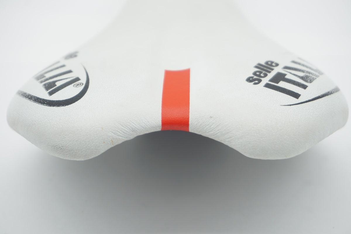 SELLE ITALIA 「セライタリア」 TEAM EDITION サドル/ 滋賀大津