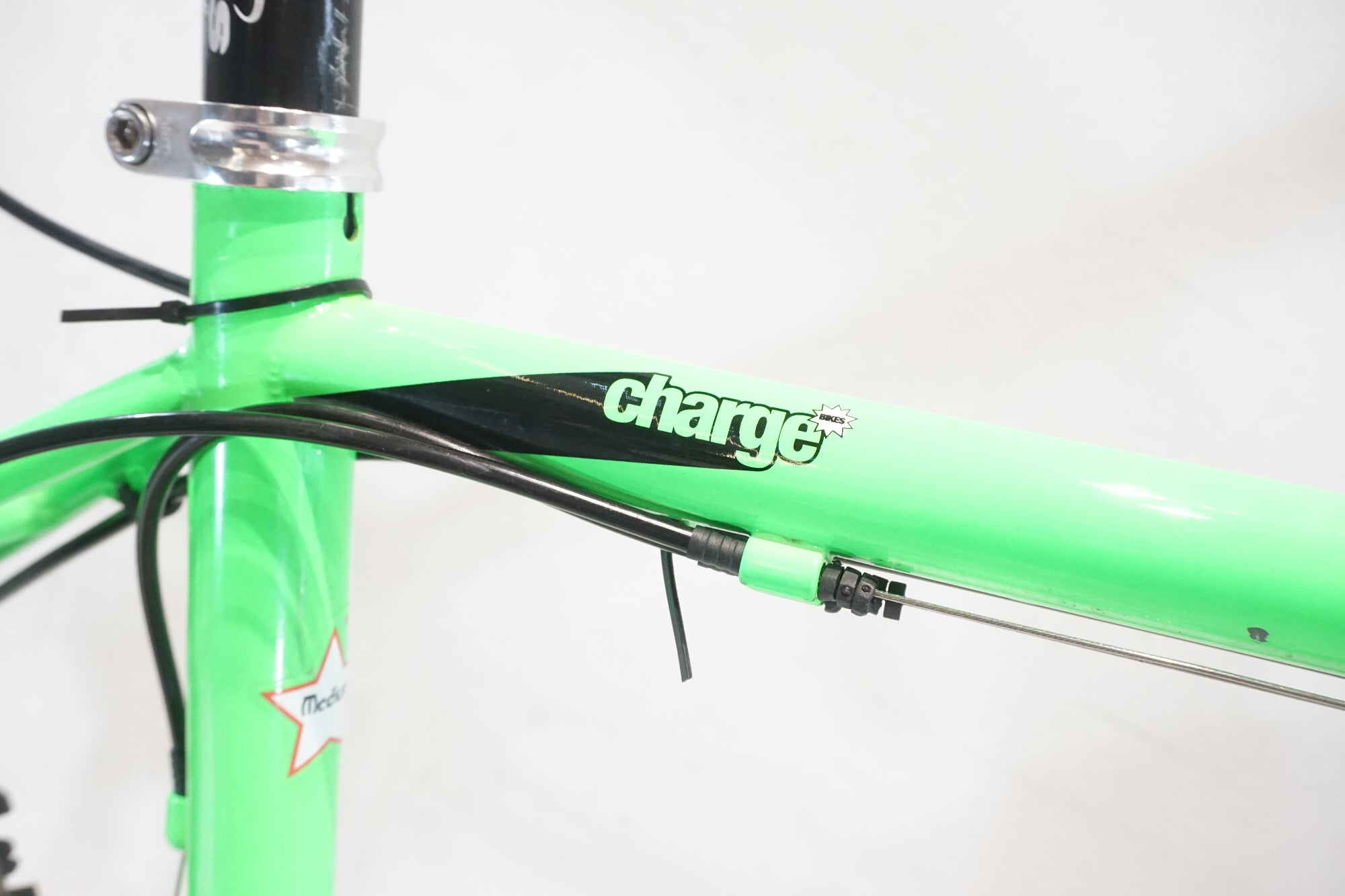 Charge Bikes Duster MTBフレーム 26インチ Charge Bikes / Duster Steel いいぃ～。 - トレイルストア日記