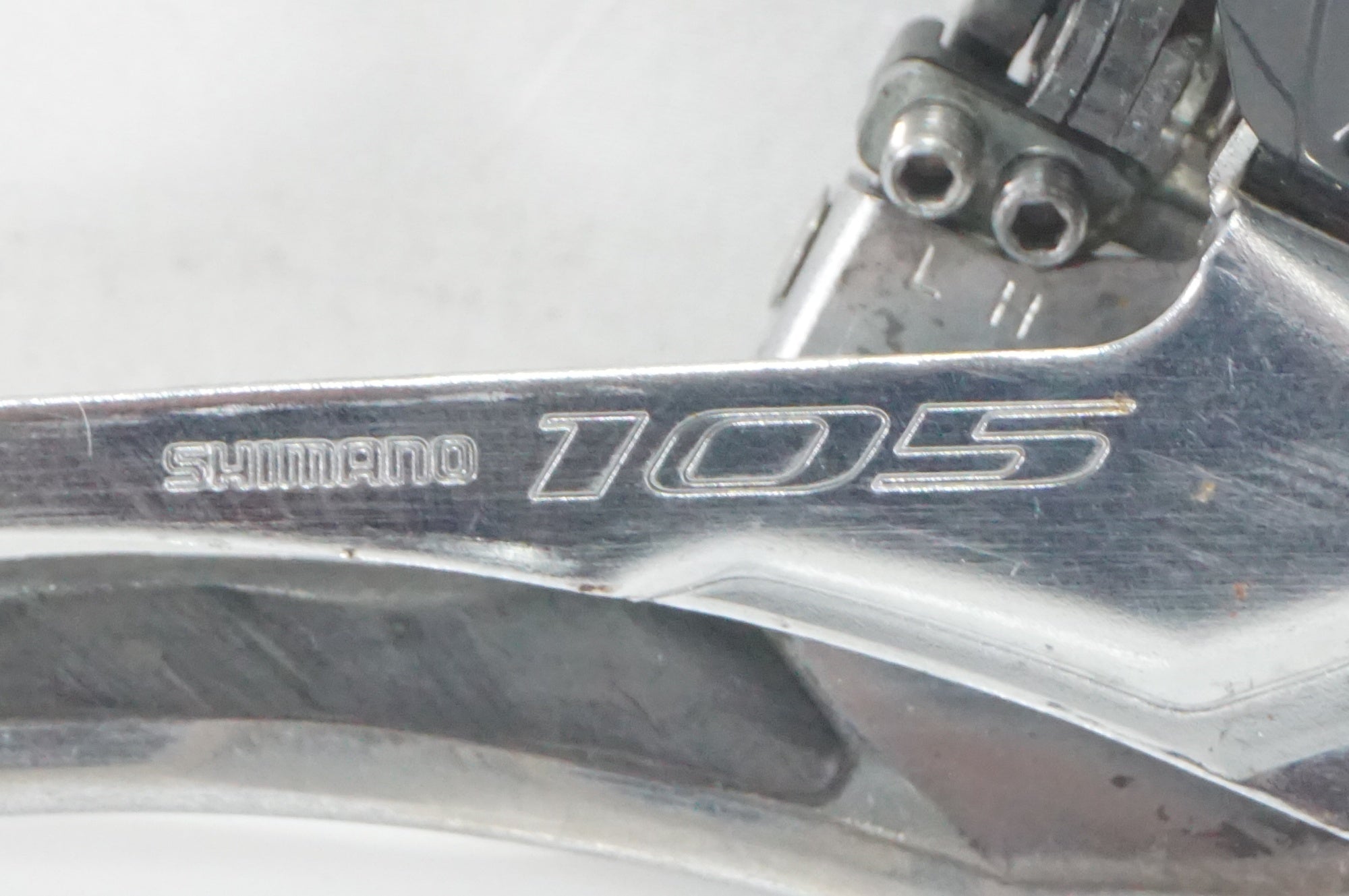 SHIMANO 「シマノ」 105 FD-5801 フロントディレイラー / AKIBA店