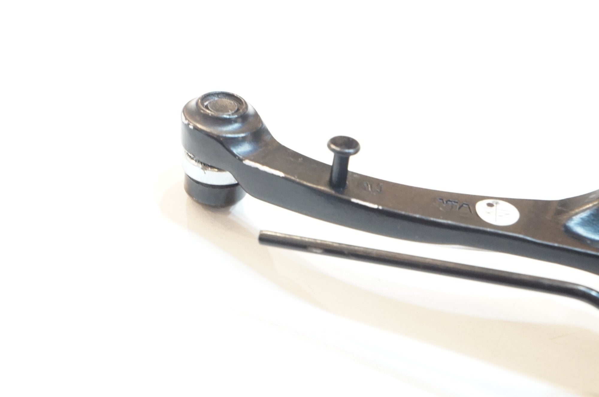 SHIMANO 「シマノ」 BR-T4000 Vブレーキセット / 浦和ベース