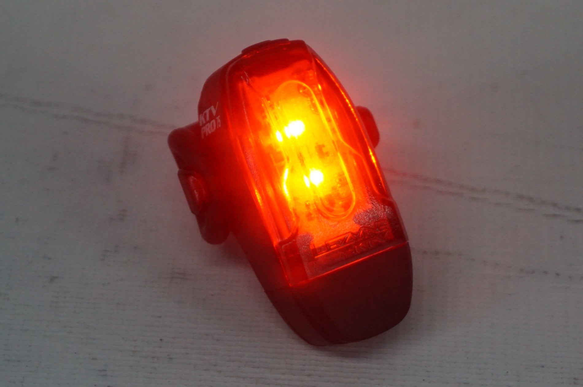 LEZYNE 「レザイン」 KTV PRO リアライト / 阪急塚口店