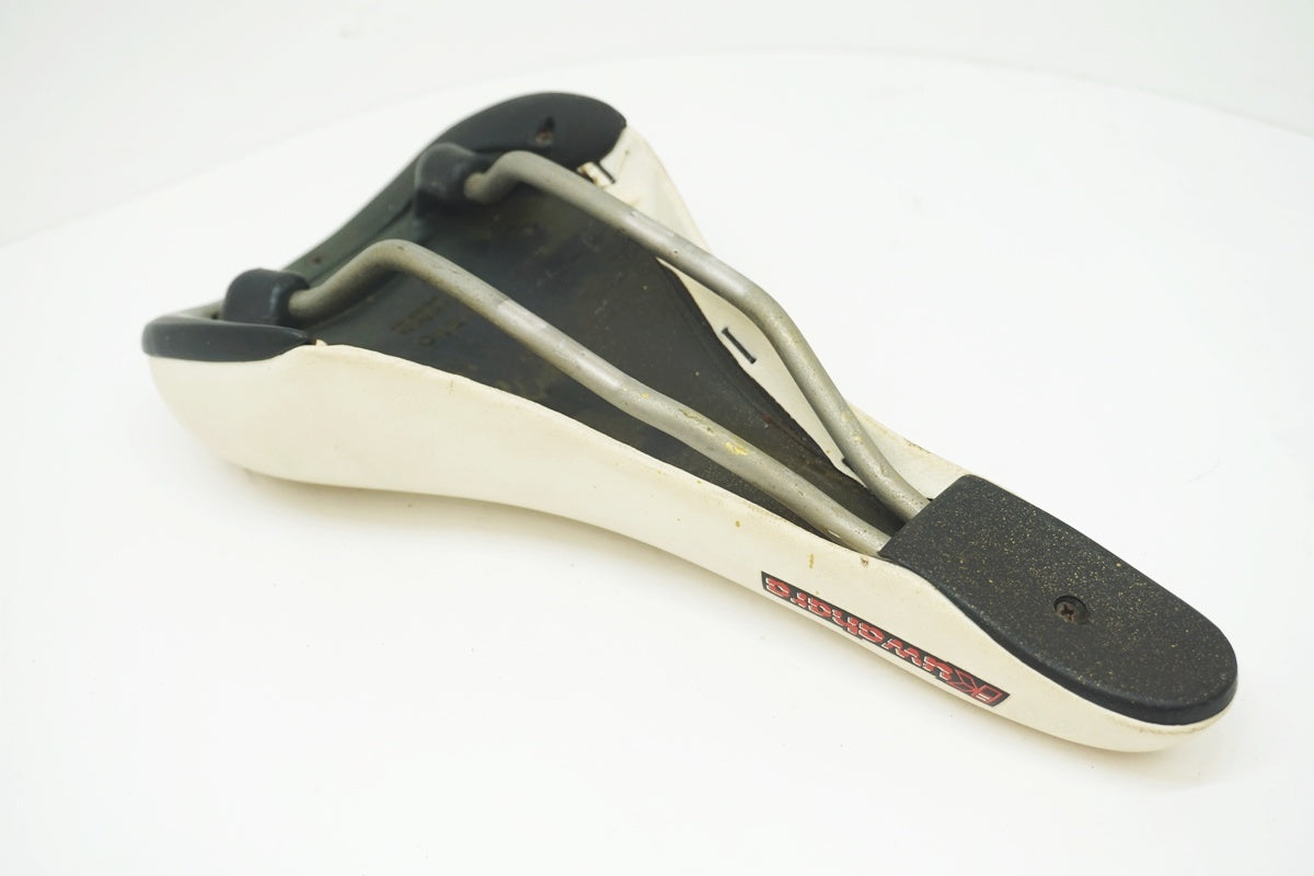 VELO 「ベロ」 KUWAHARA サドル / 大阪美原北インター店