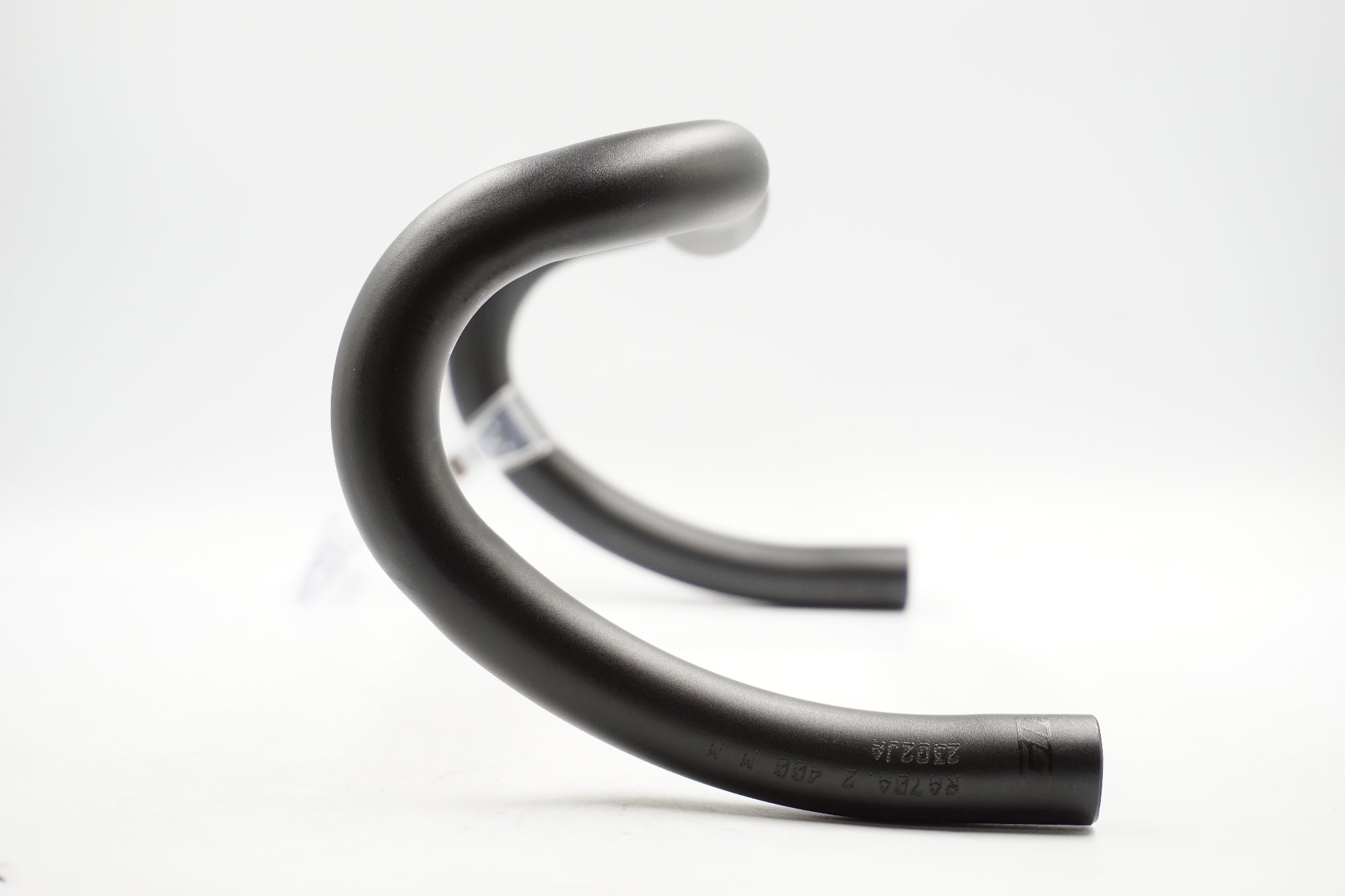 GIANT 「ジャイアント」 CONTACT Φ31.8 400mm ハンドル / 奈良店