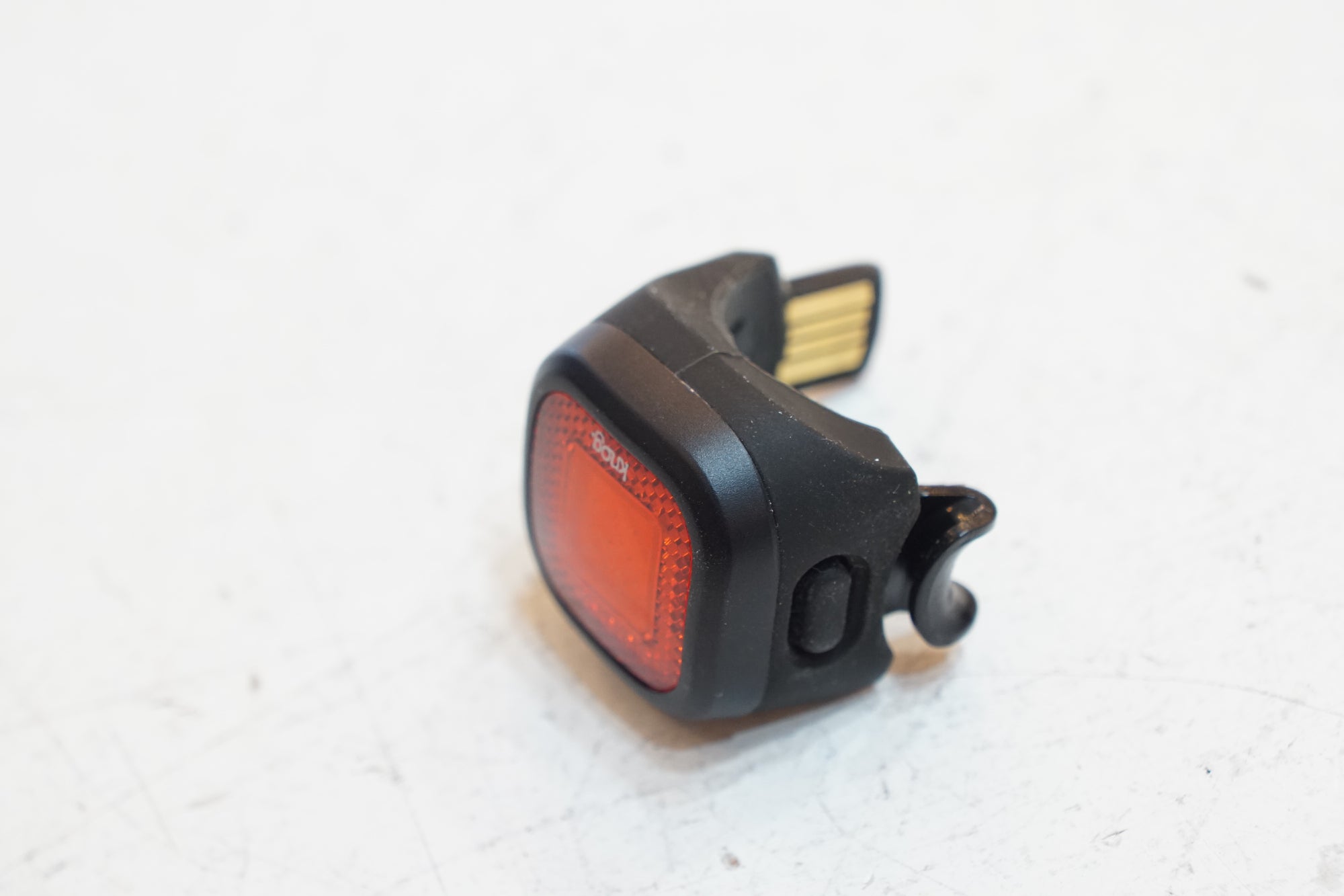 KNOG 「ノグ」 BLINDER MINI NINER DOT ライト / バイチャリ浦和ベース