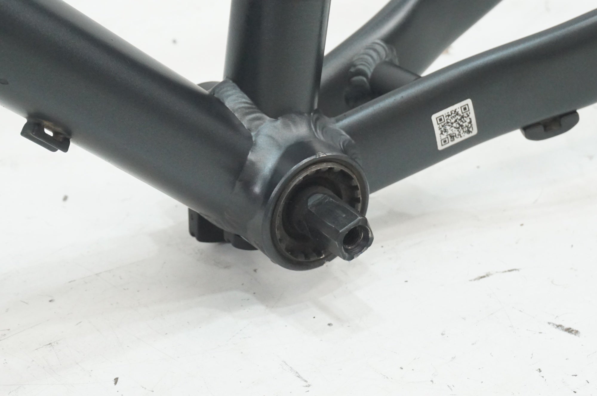 GIANT 「ジャイアント」 ESCAPE R DISC 2022年モデル フレームセット / 大宮店