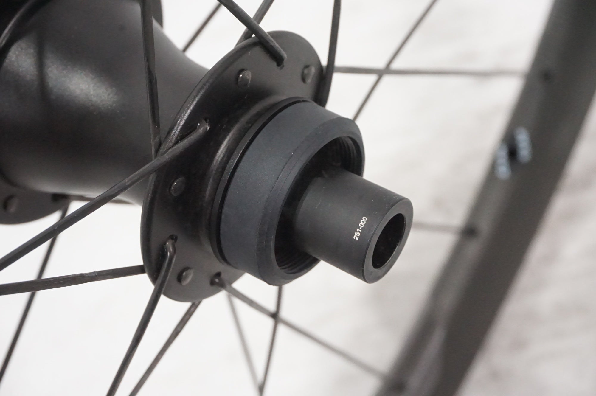 ZIPP 「ジップ」 303 FIRECREST DISC SRAM XDRフリー ホイールセット / AKIBA店