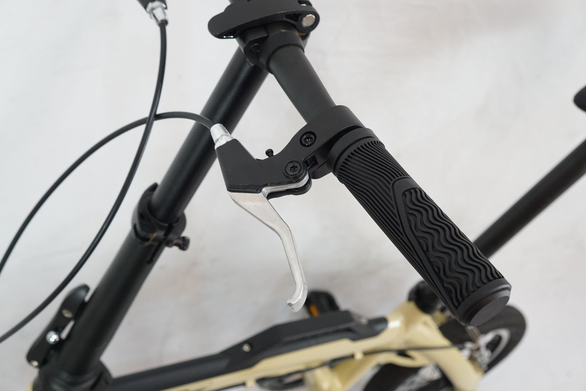 ASAHI 「アサヒ」 LOG OUTRUNK 14インチ 年式不明 折り畳み自転車 / バイチャリ浦和ベース