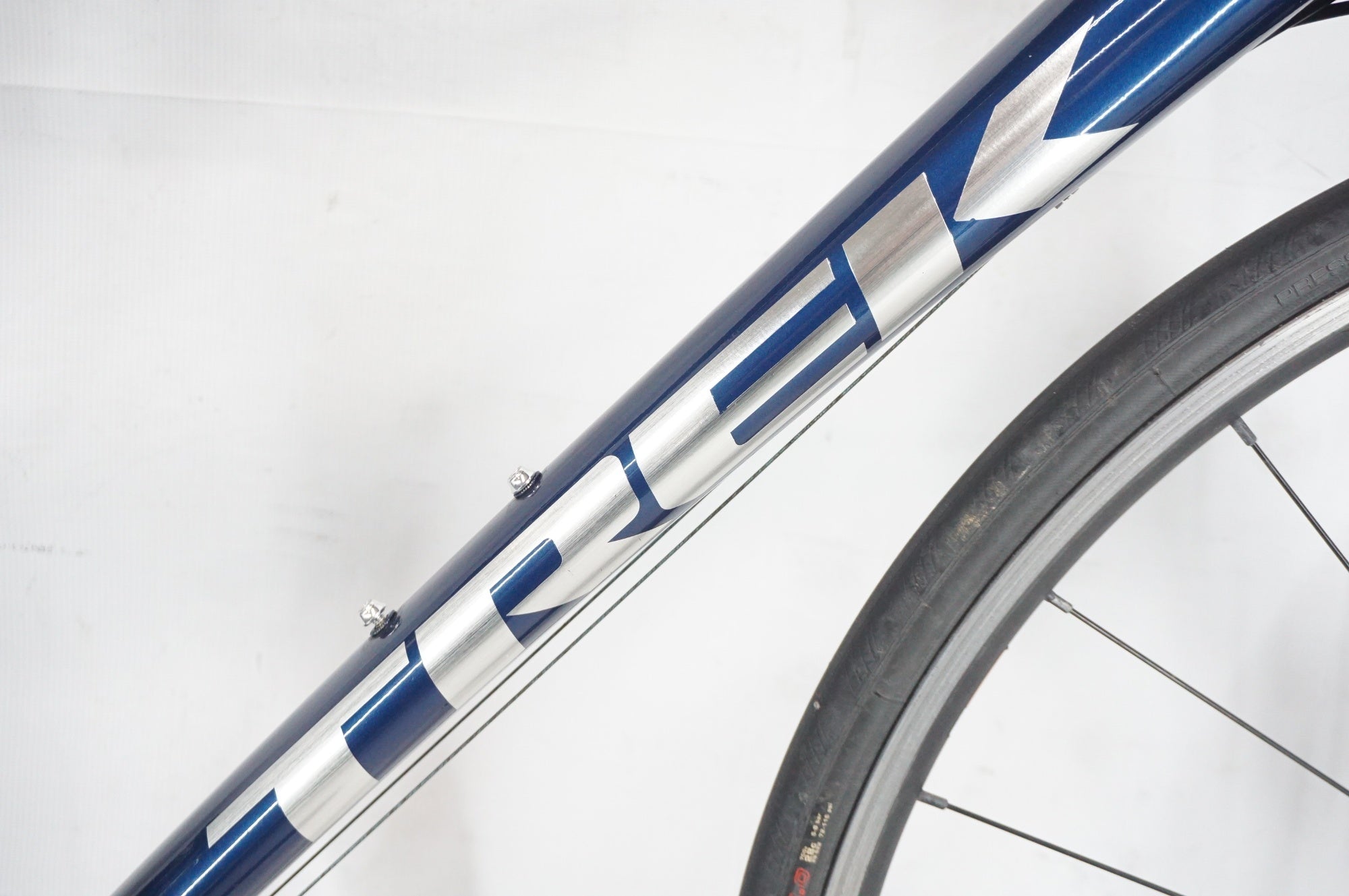 TREK 「トレック」 DOMANE AL 2 RIM 2021-2024年モデル ロードバイク / 阪急塚口店